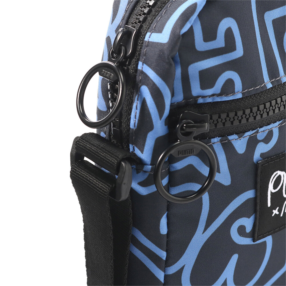 фото Сумка puma x mr doodle portable bag