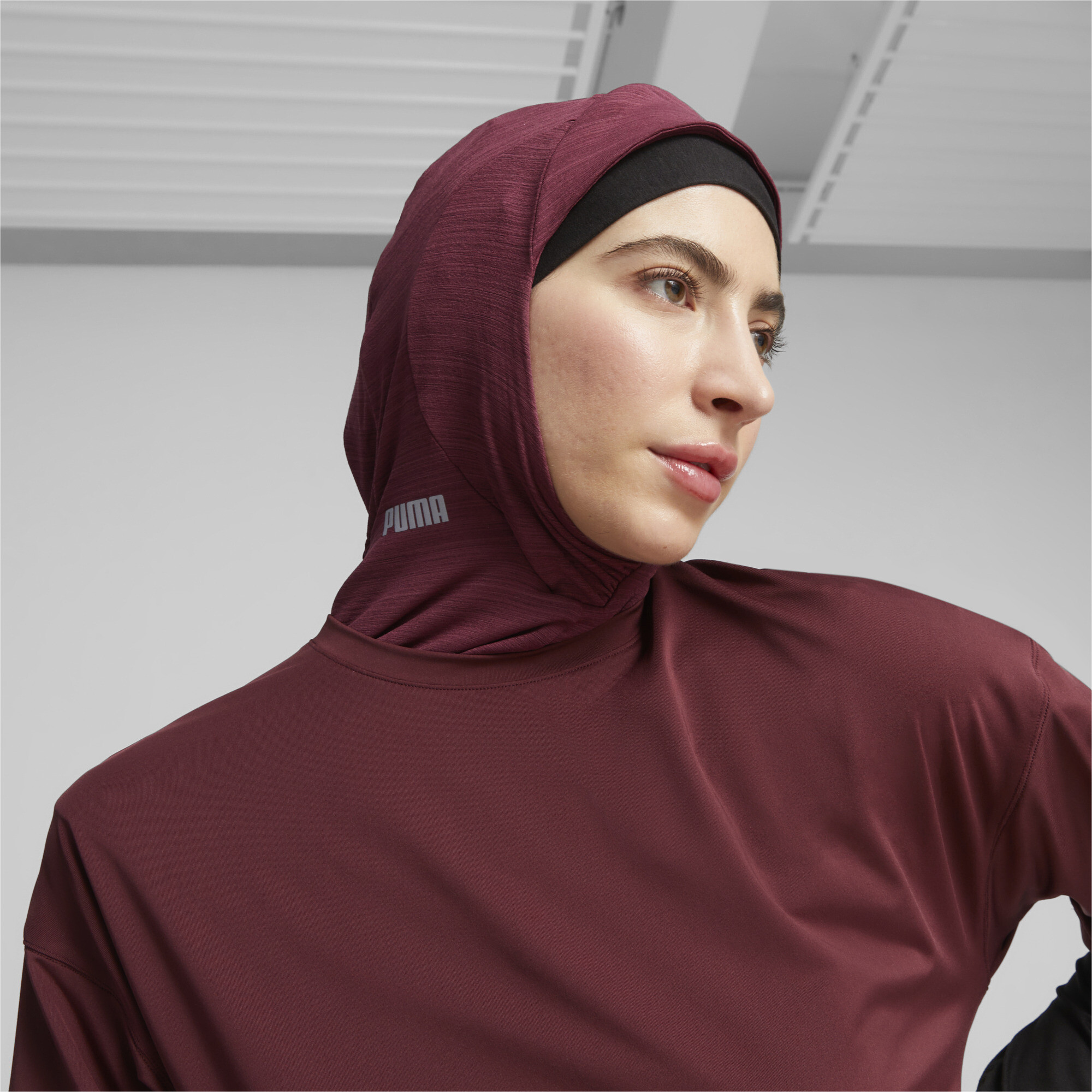 Women's Puma Sports Running Hijab, Red, Size S, Accessories