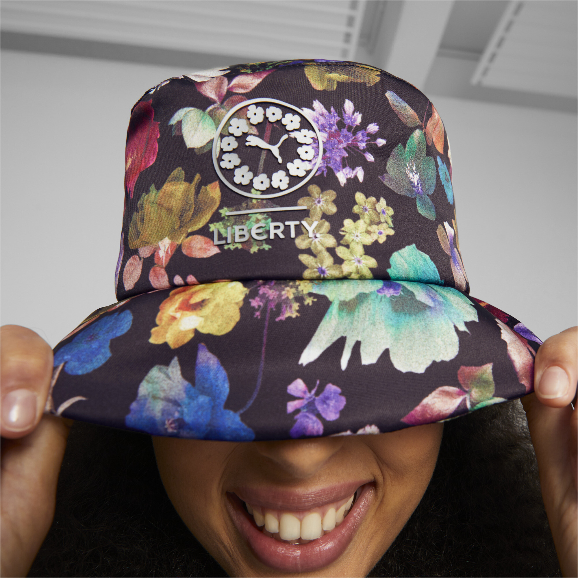 قبعة باكيت من تشكيلة LIBERTY × PUMA اسود