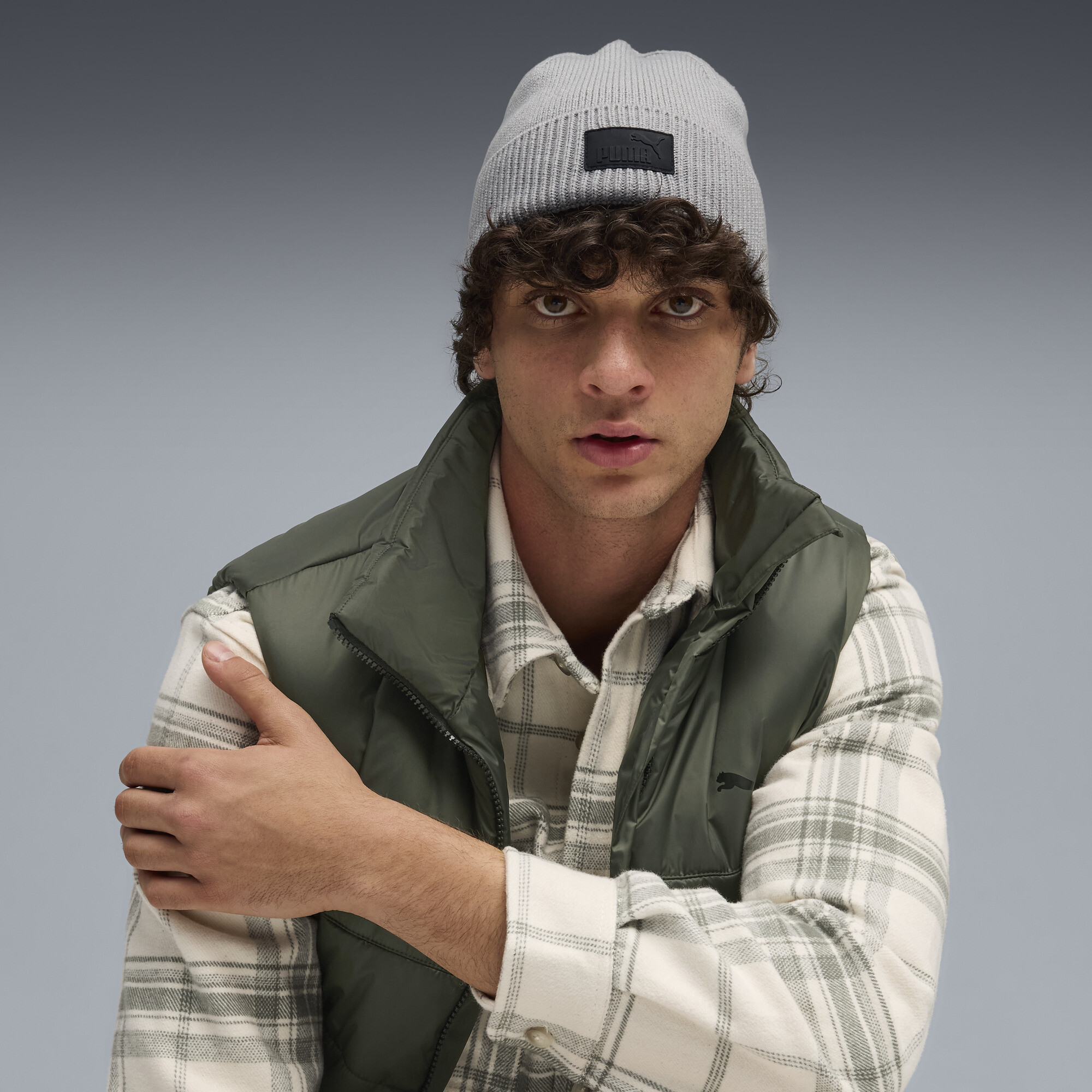 PUMA Essentials Elevated beanie met rubberen patch en lage kruin, Grijs thumbnail 4