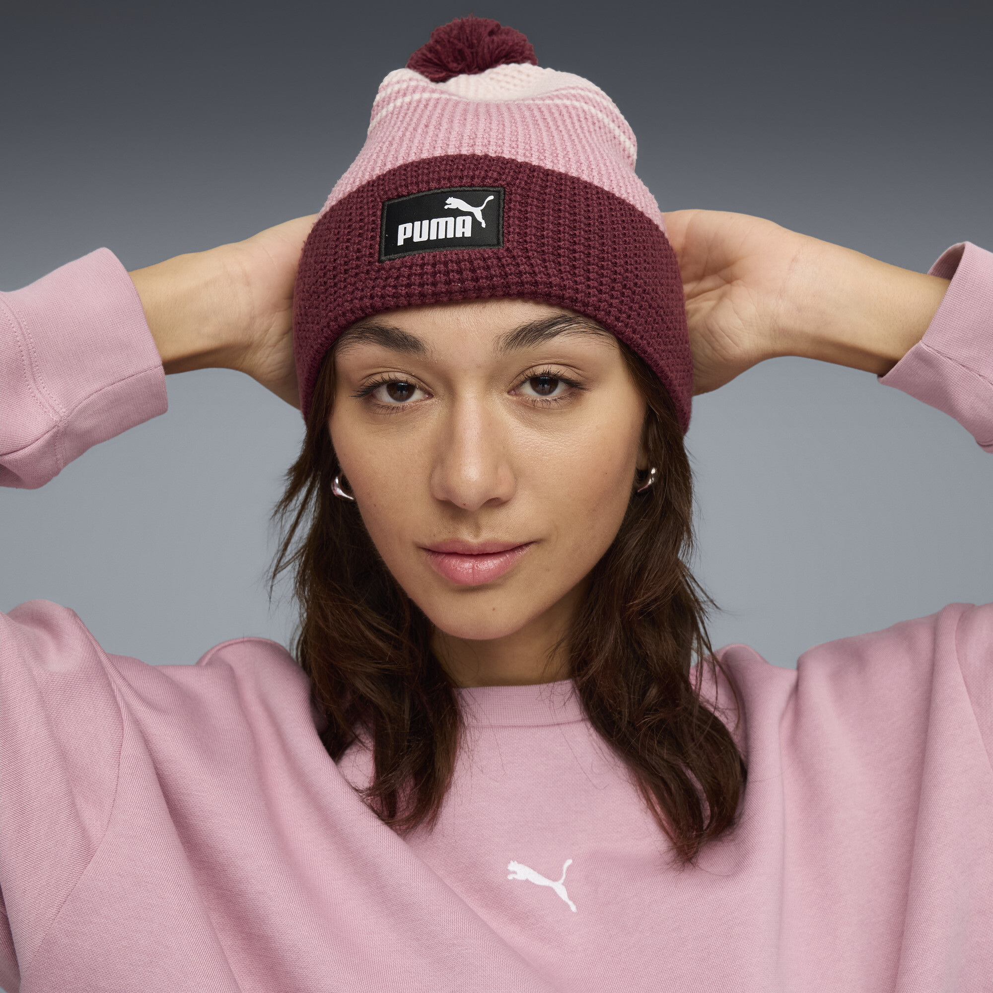 PUMA Essentials beanie met middelhoge kroon en pompon thumbnail 4