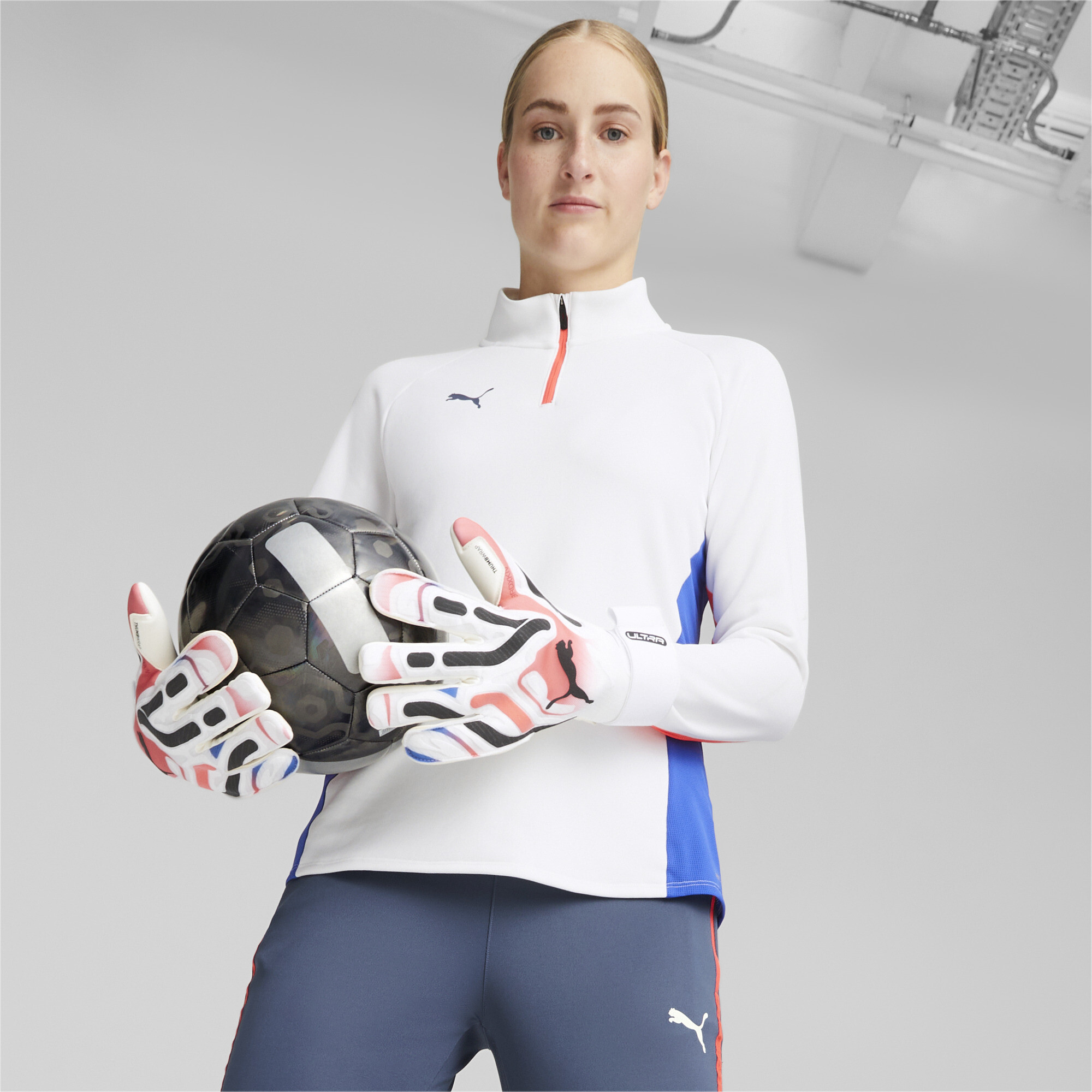Puma ULTRA Ultimate Hybrid Goalkeeper Gloves, White, Size 8.5, Accessories