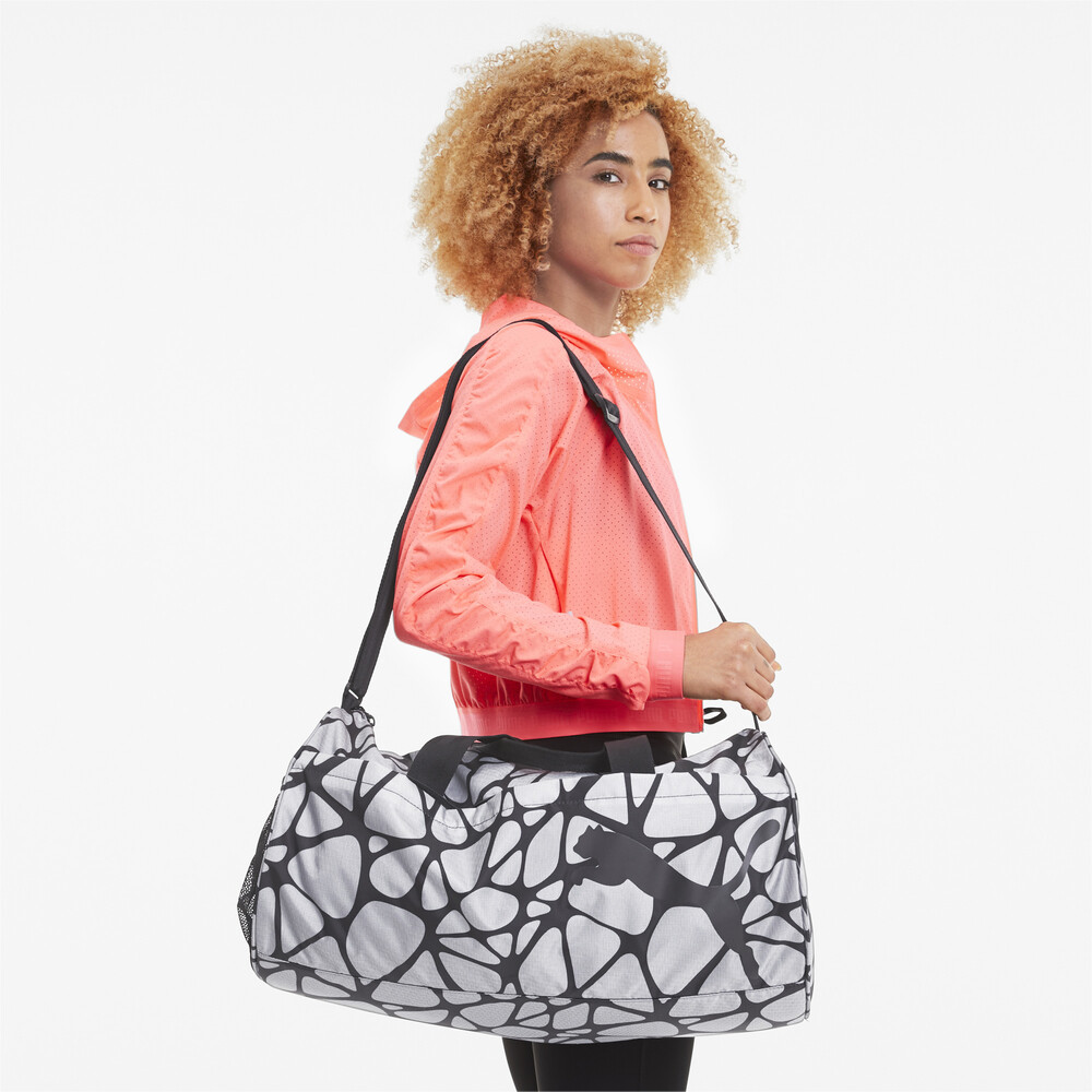 

PUMA - female - Сумка AT ESS Barrel Bag – Puma Black-AOP –, Черный