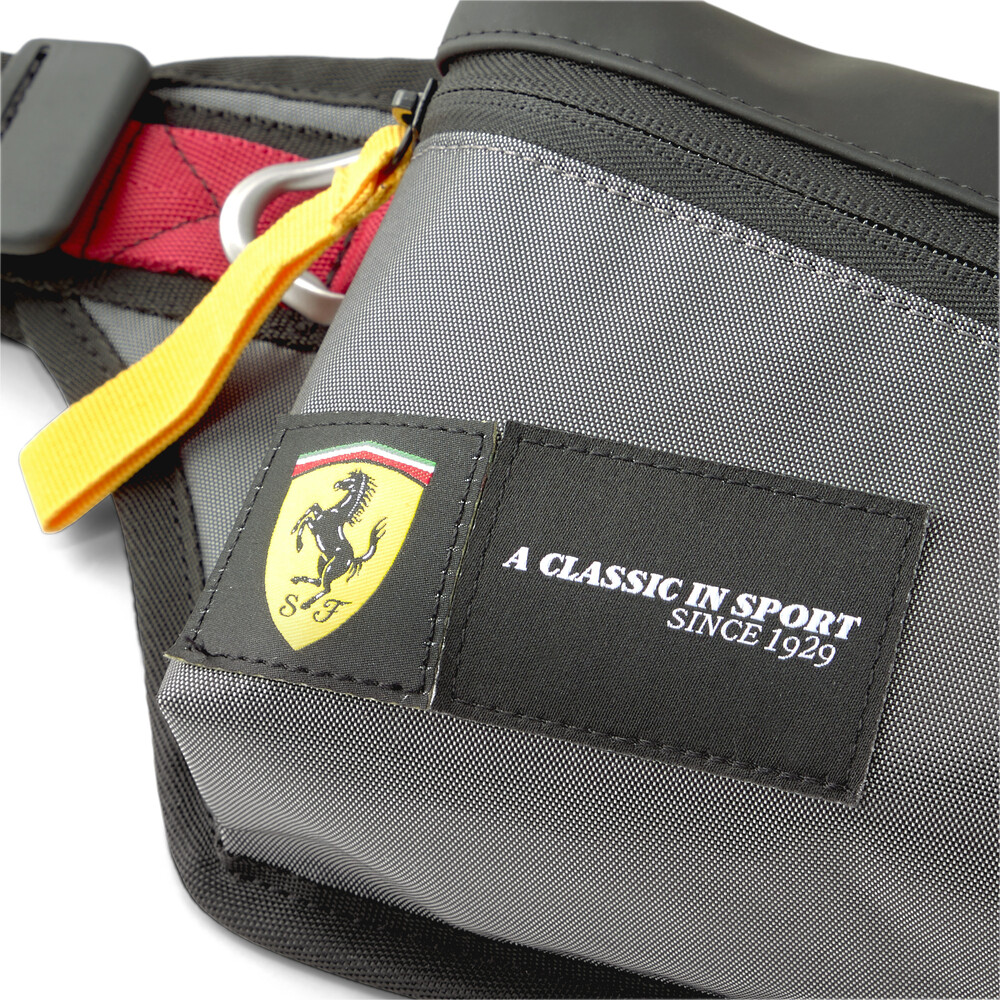 фото Сумка scuderia ferrari sportswear statement x-body bag puma