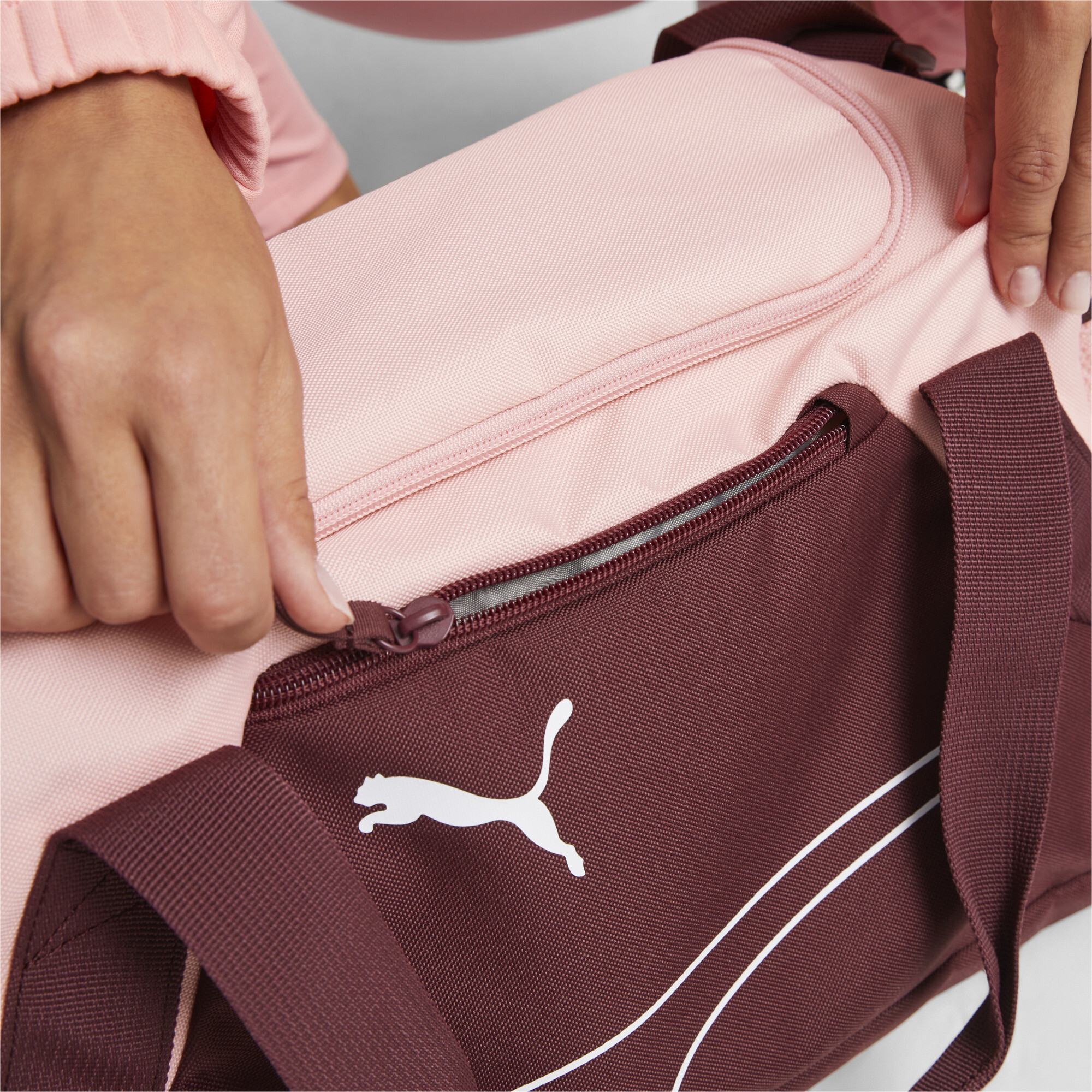 Puma Fundamentals Sports Bag S, Red, Accessories