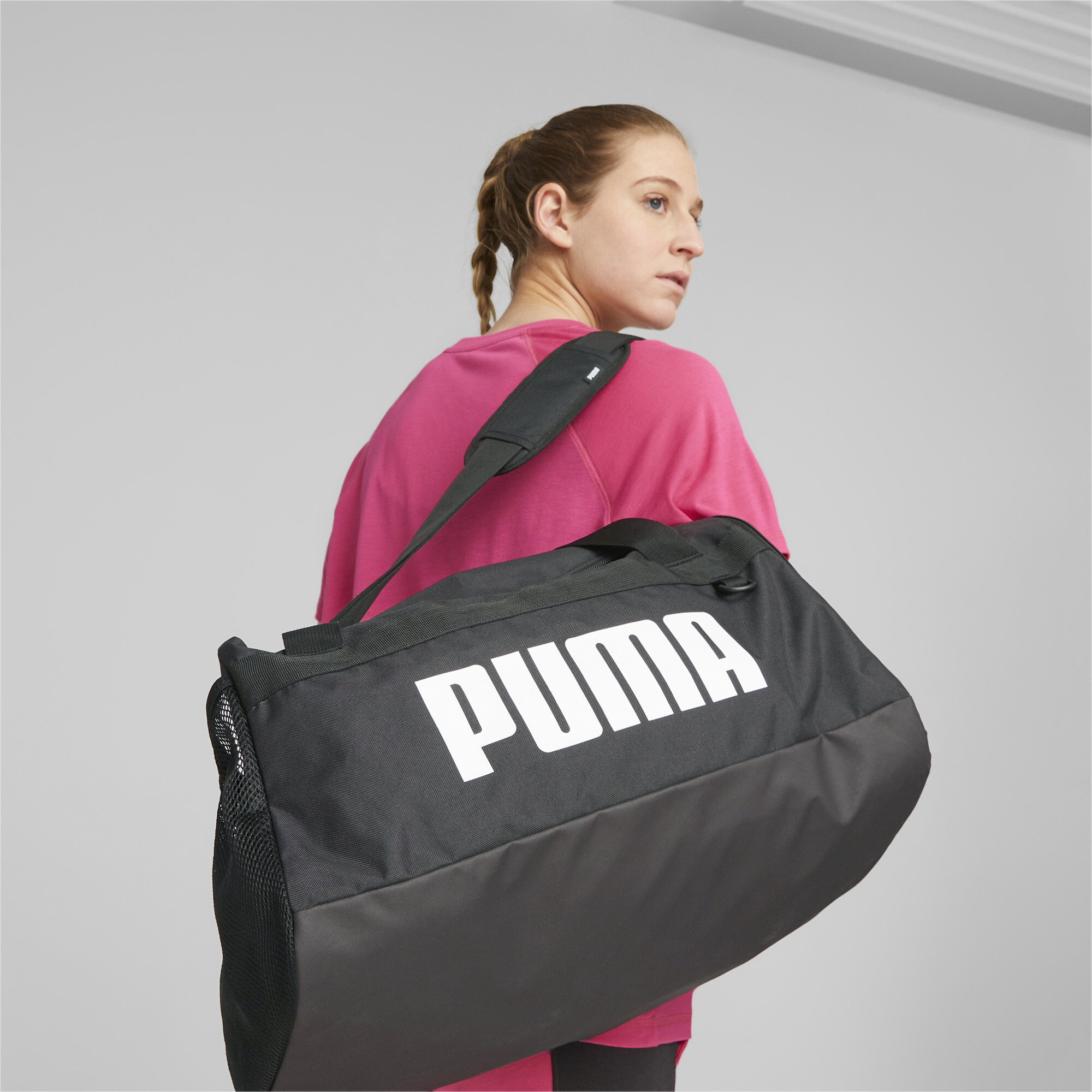 Men's PUMA Challenger S Duffle Bag In 10 - Black