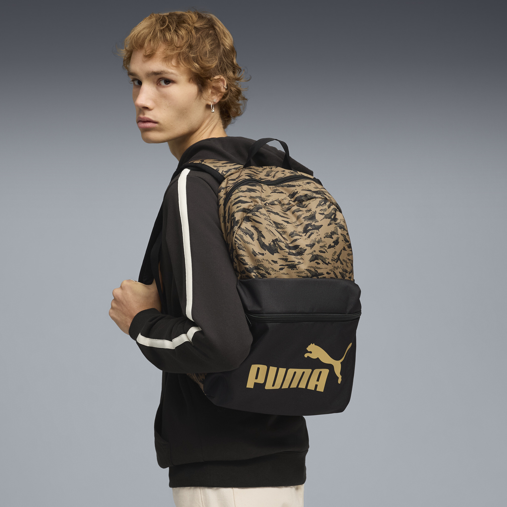 PUMA Phase 22 L rugzak met all-over-print, Zwart/Goud thumbnail 4