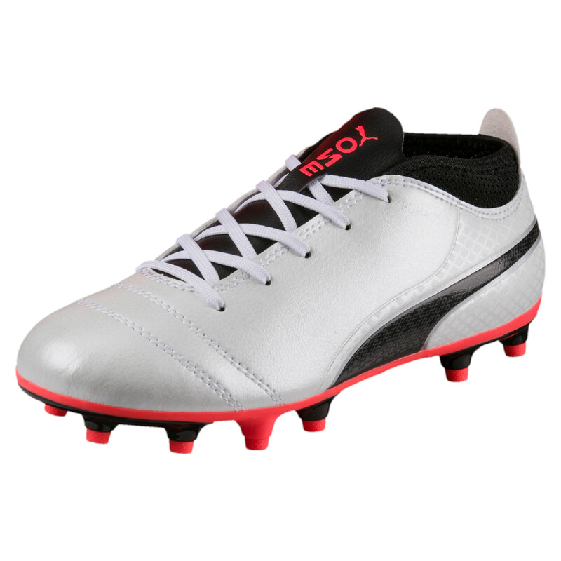 

PUMA ONE 17.4 FG Kids' Football Boots, White/black/coral