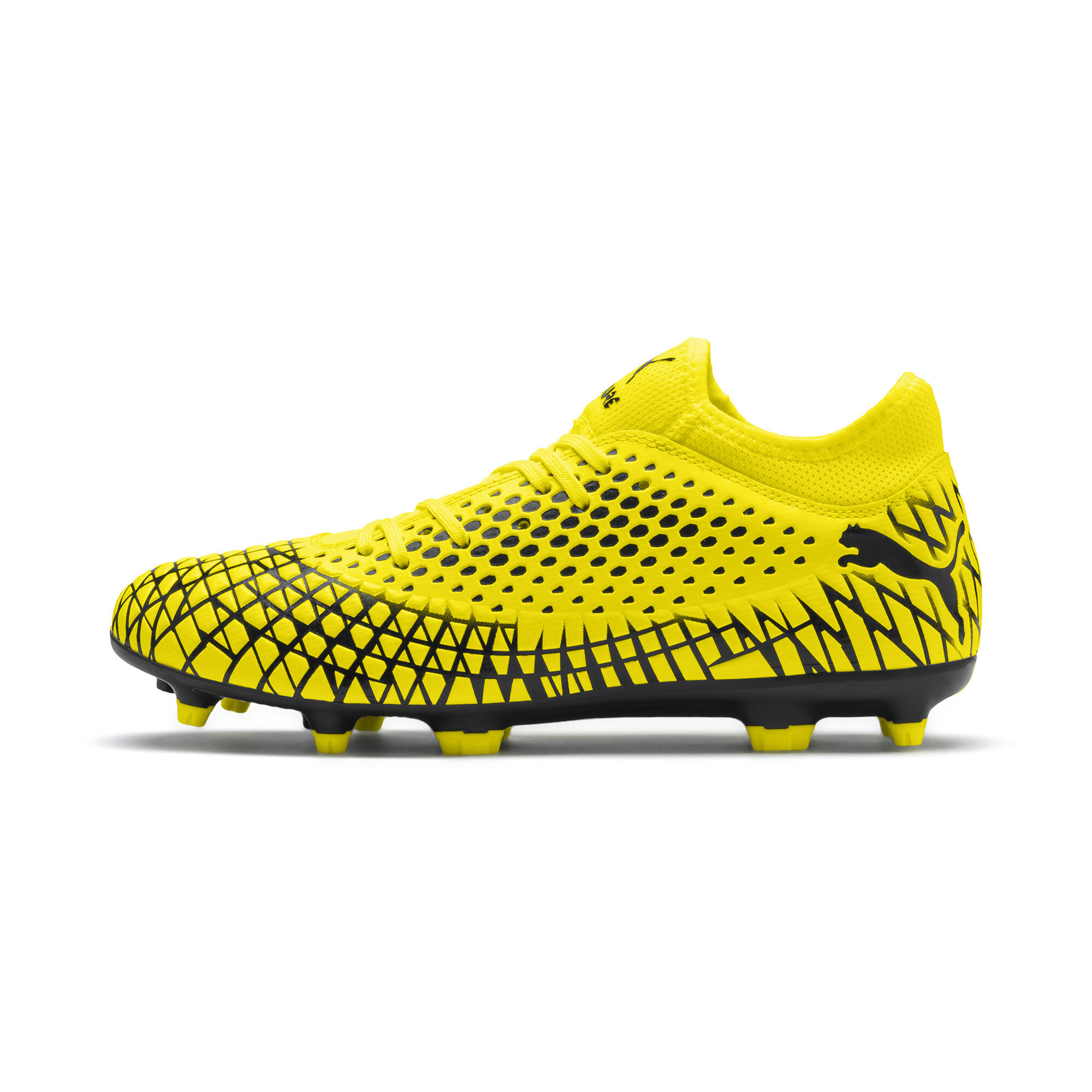 puma football shoes for men