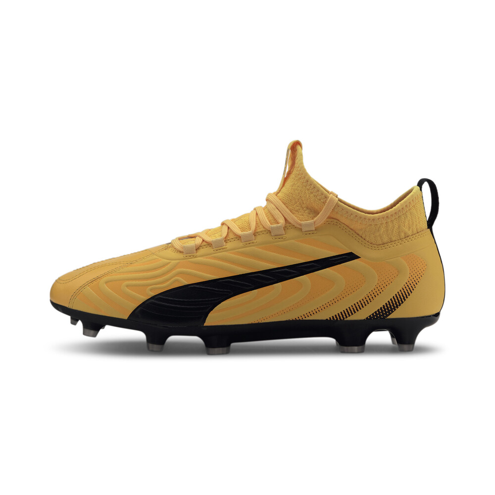 Yellow puma football boots Clearance