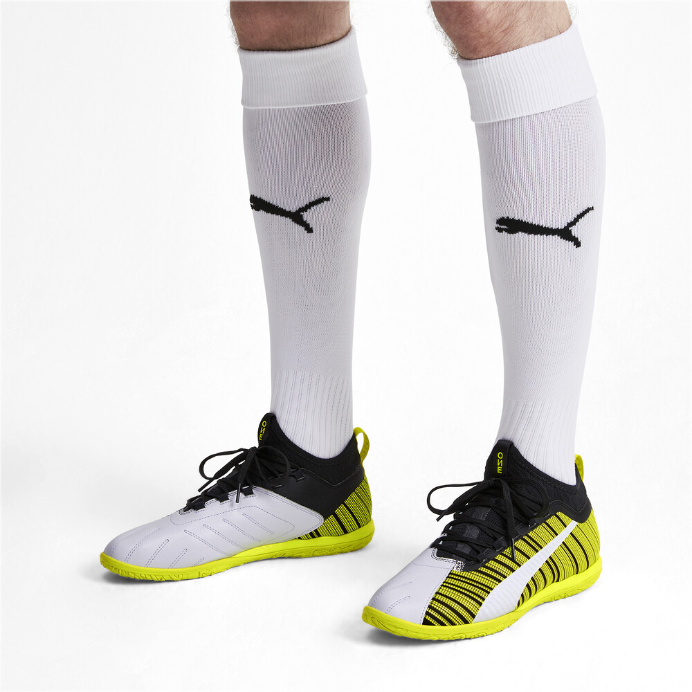 tenis futsal puma one