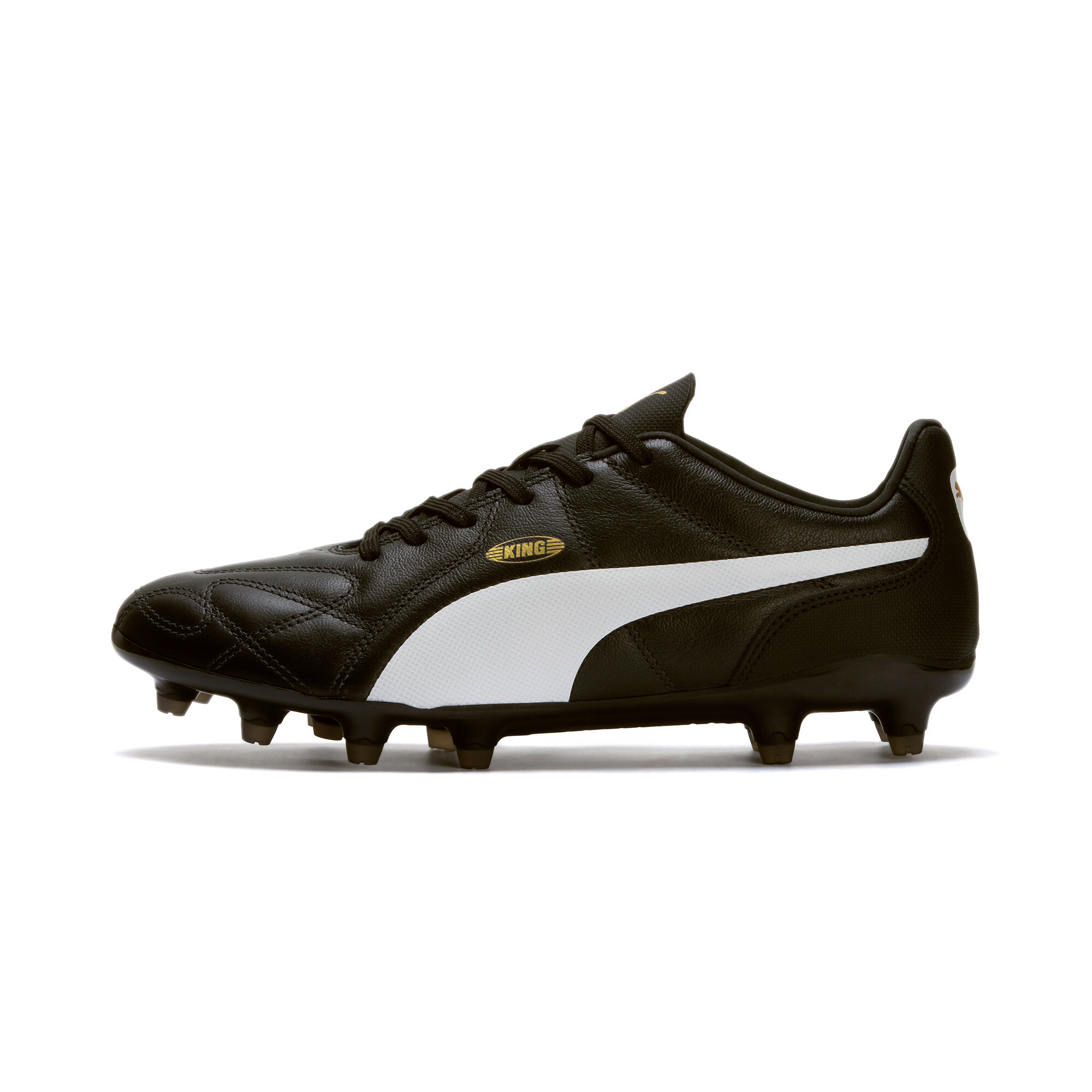 All black hot sale puma cleats