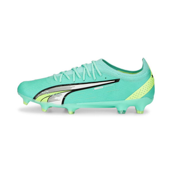 Puma boots green top
