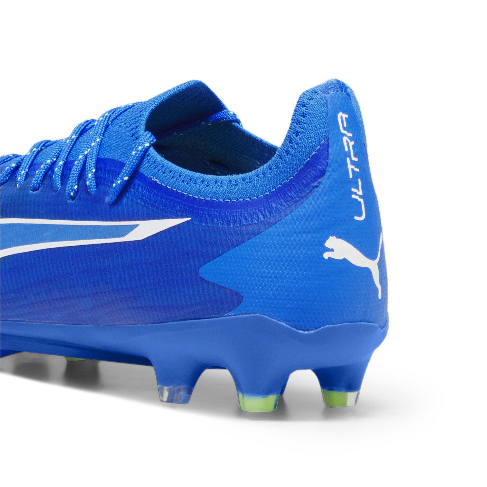 Men's PUMA ULTRA ULTIMATE FG/AG Football Boots In Blue, Size EU 46.5
