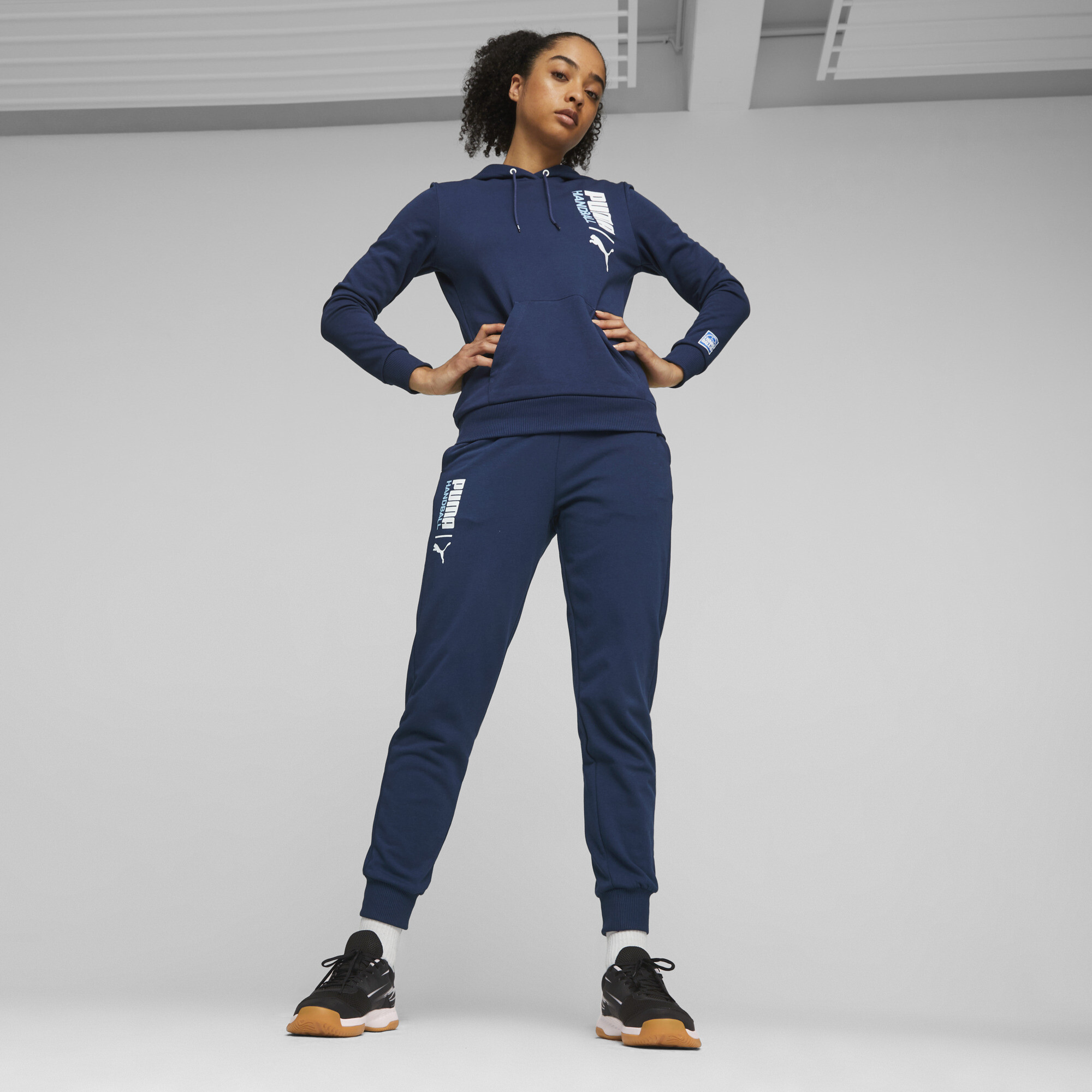 PUMA Varion II handbalschoenen, Zwart/Grijs/Geel, Maat 37,5 thumbnail 7