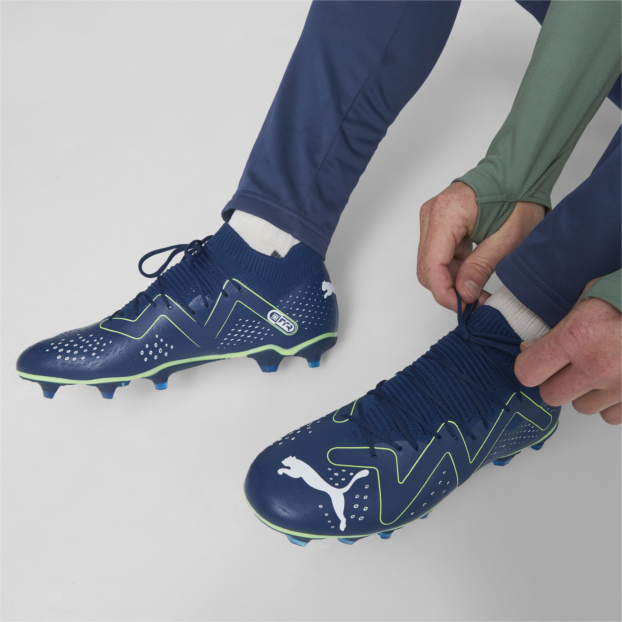 Men's PUMA FUTURE MATCH FG/AG Football Boots In Blue, Size EU 46