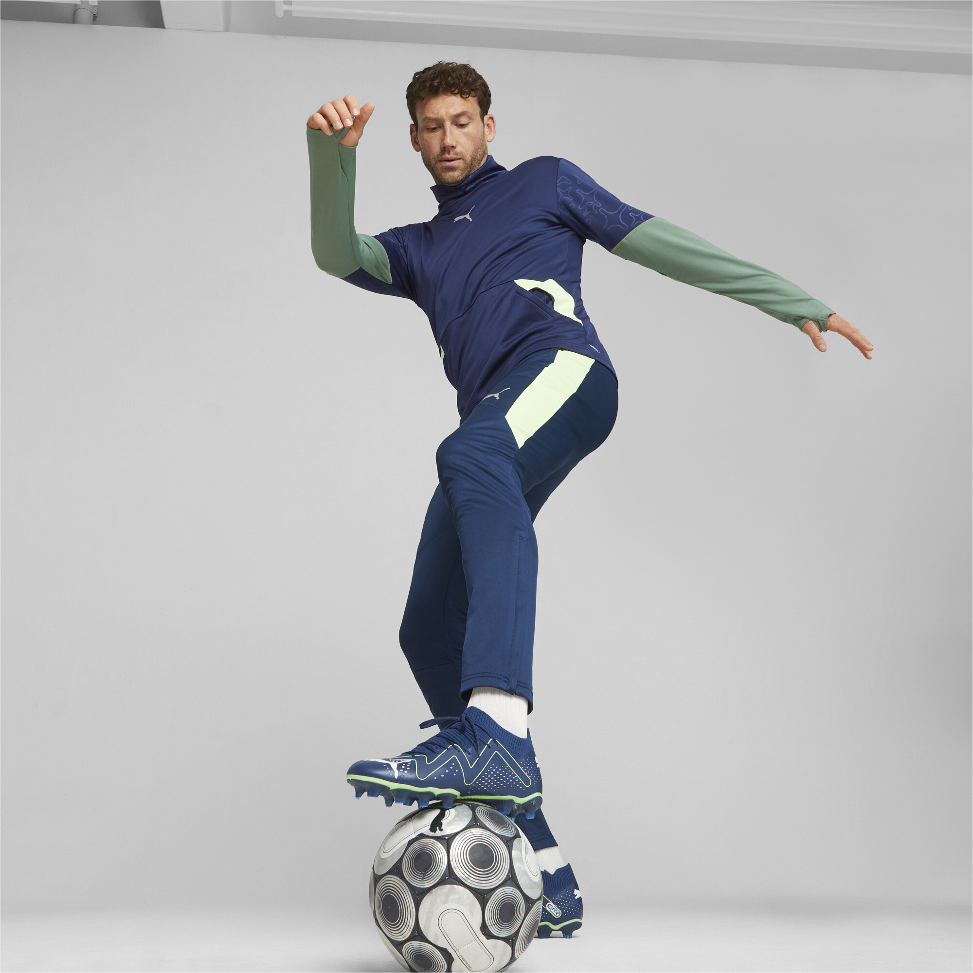 Men's PUMA FUTURE MATCH FG/AG Football Boots In Blue, Size EU 42