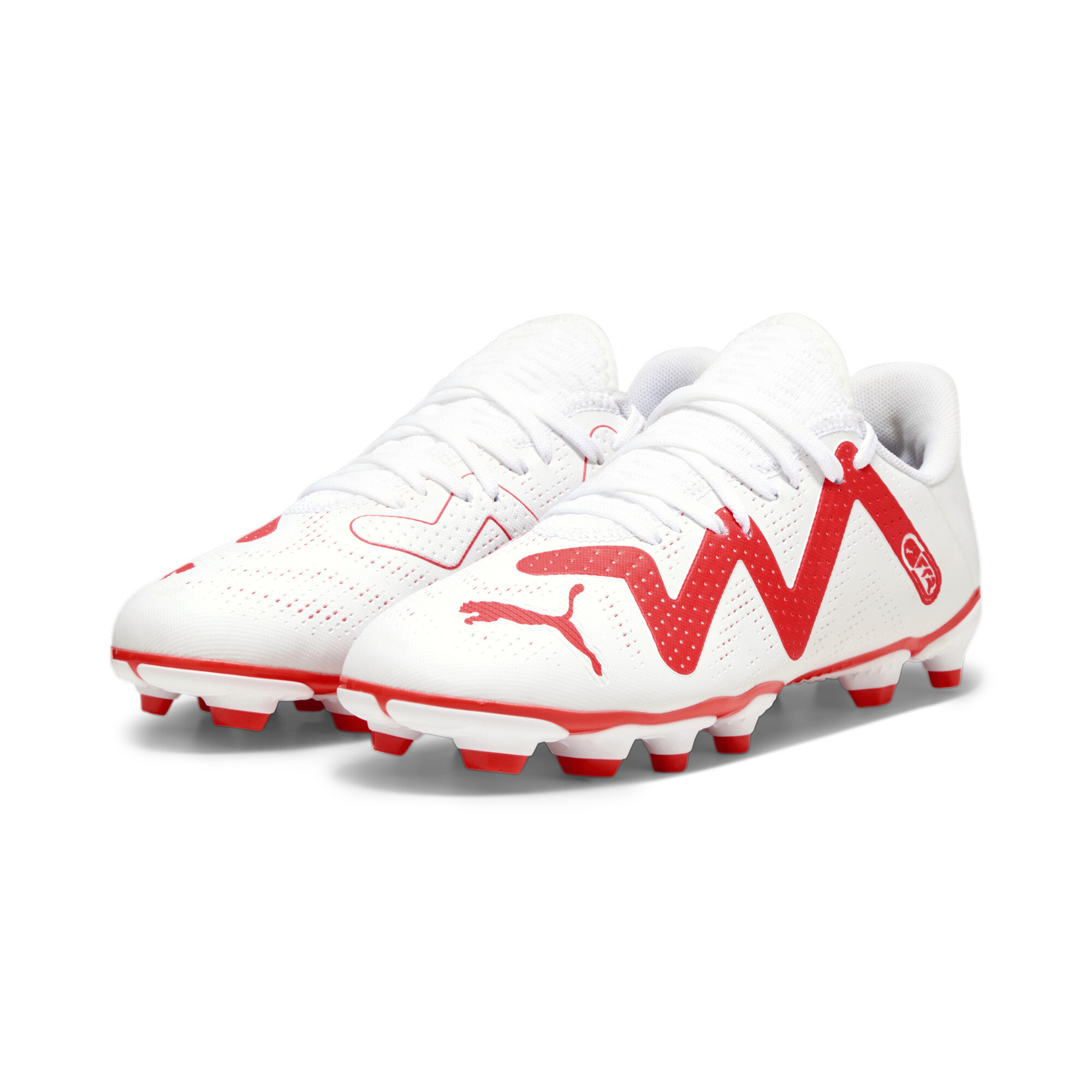 Puma FUTURE PLAY FG/AG Youth Football Boots, White, Size 32, Shoes
