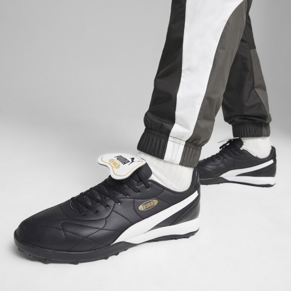 KING TOP TT Football Boots black PUMA