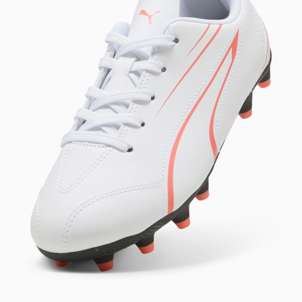 Tacos de fútbol adolescentes VITORIA FG/AG, PUMA White-Glowing Red, large-MEX