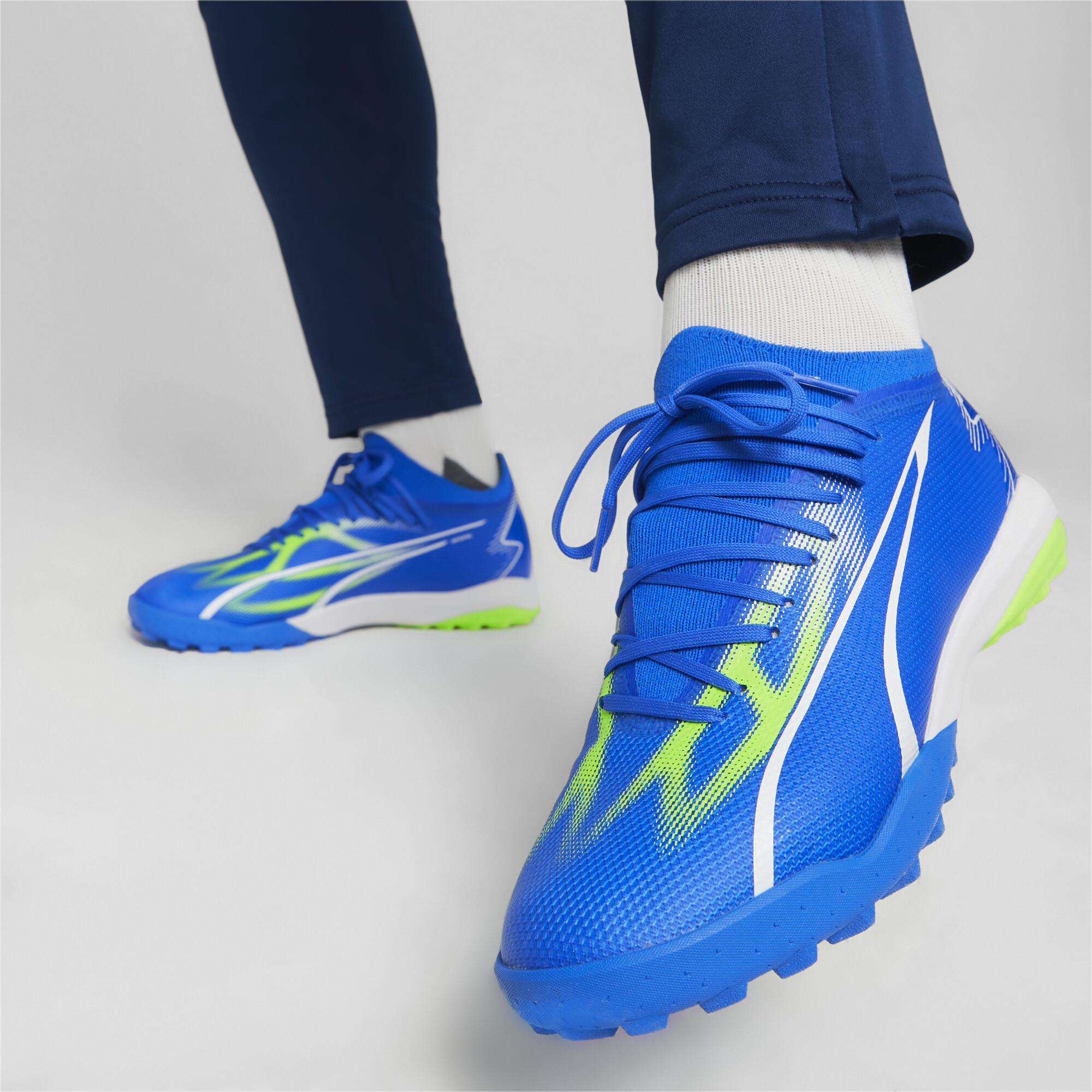 Men's PUMA ULTRA MATCH TT Football Boots In Blue, Size EU 41