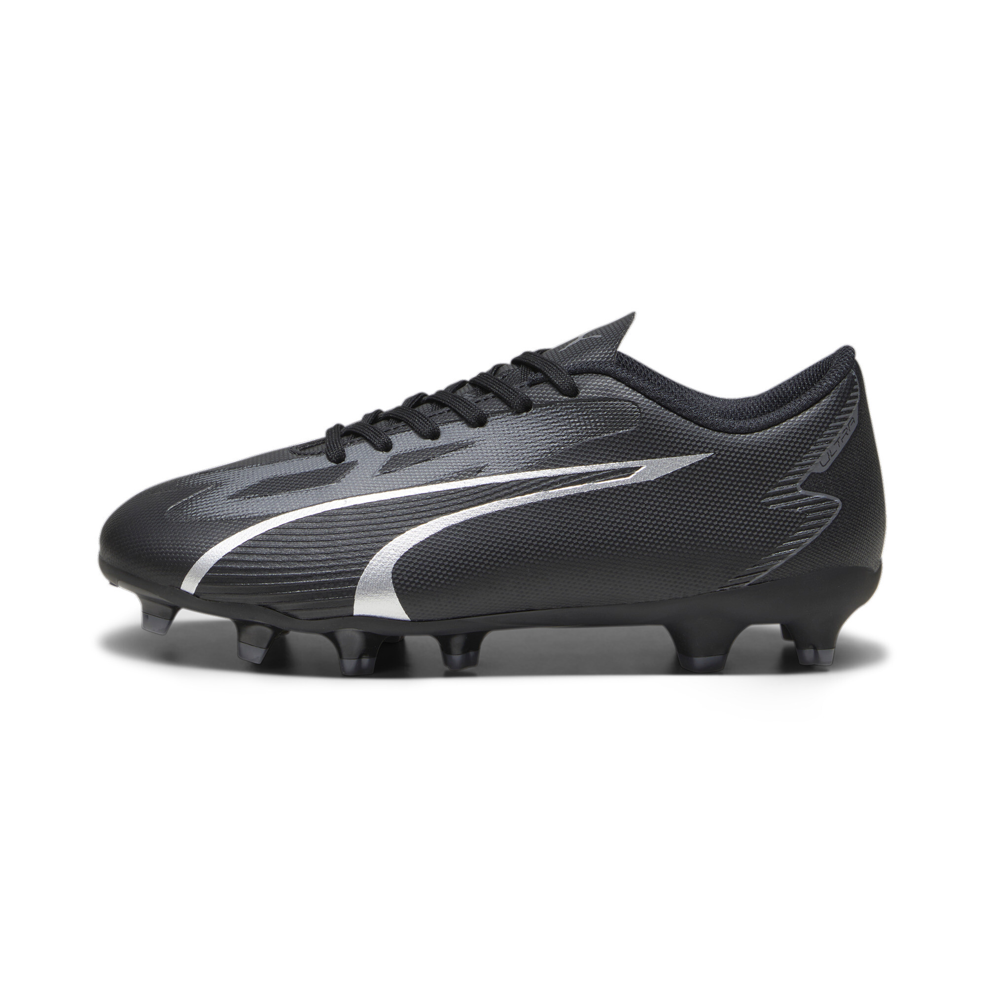 PUMA ULTRA PLAY FG/AG Youth Football Boots In Black, Size EU 29