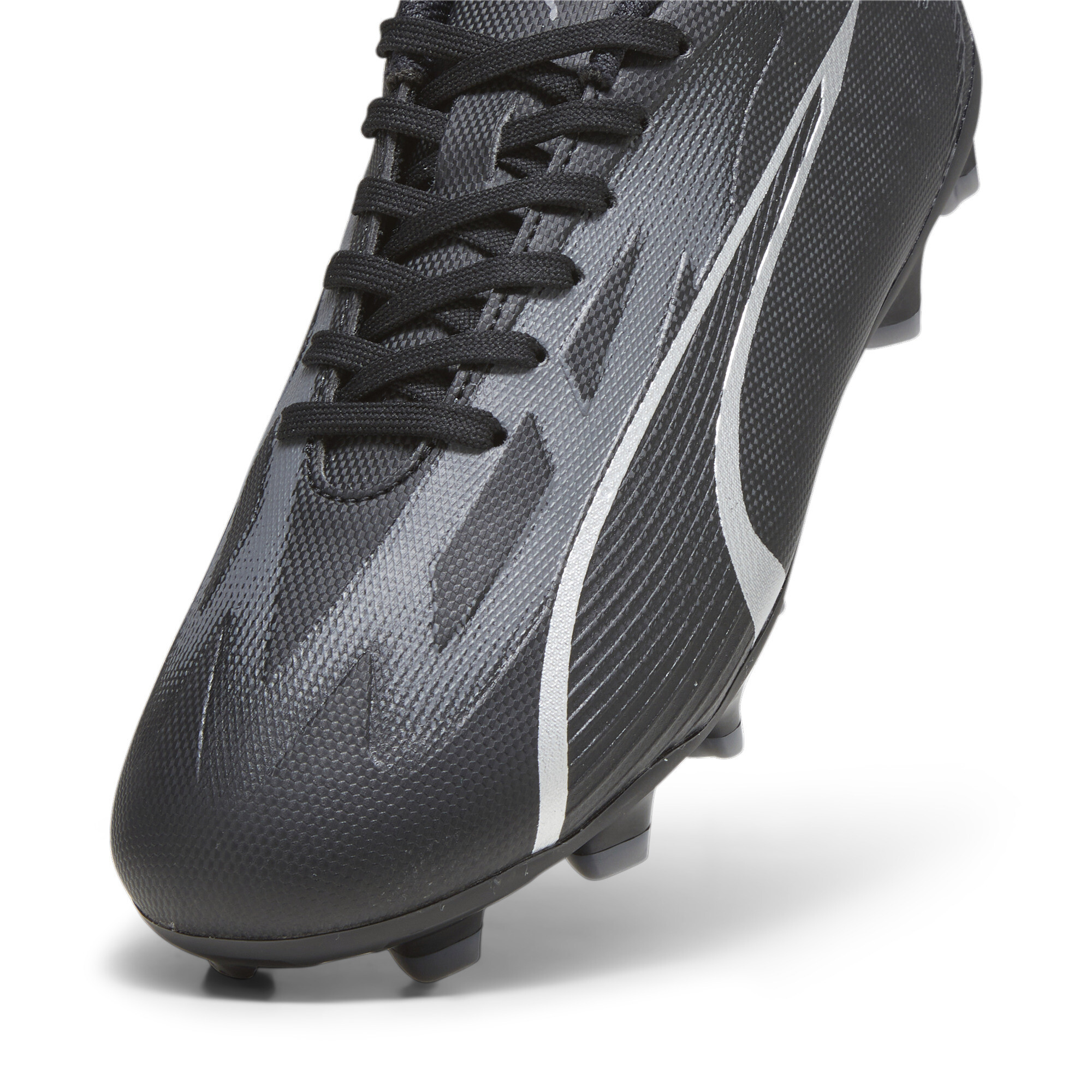 PUMA ULTRA PLAY FG/AG Youth Football Boots In Black, Size EU 29