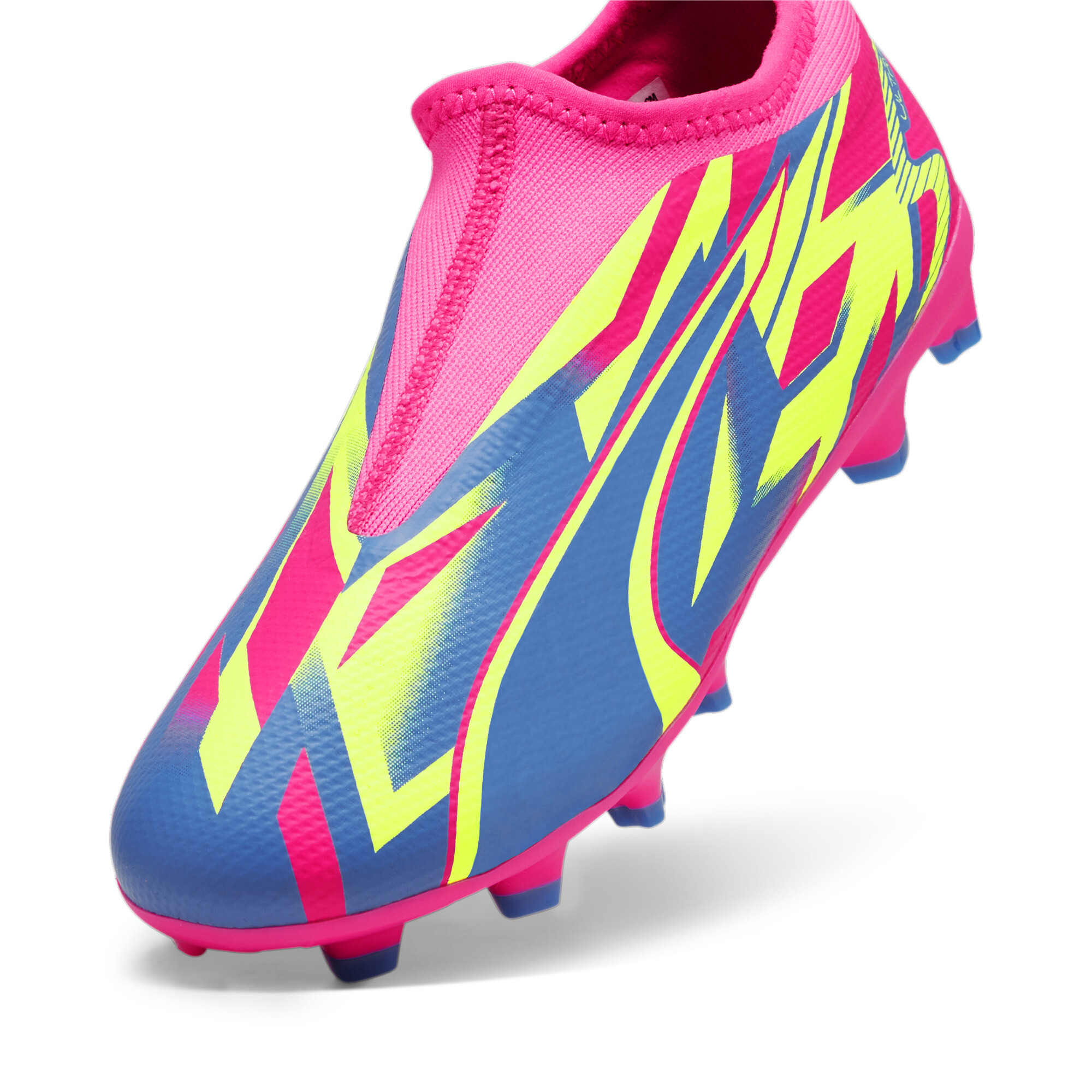 Puma ULTRA MATCH LL ENERGY FG/AG Youth Football Boots, Pink, Size 31, Shoes