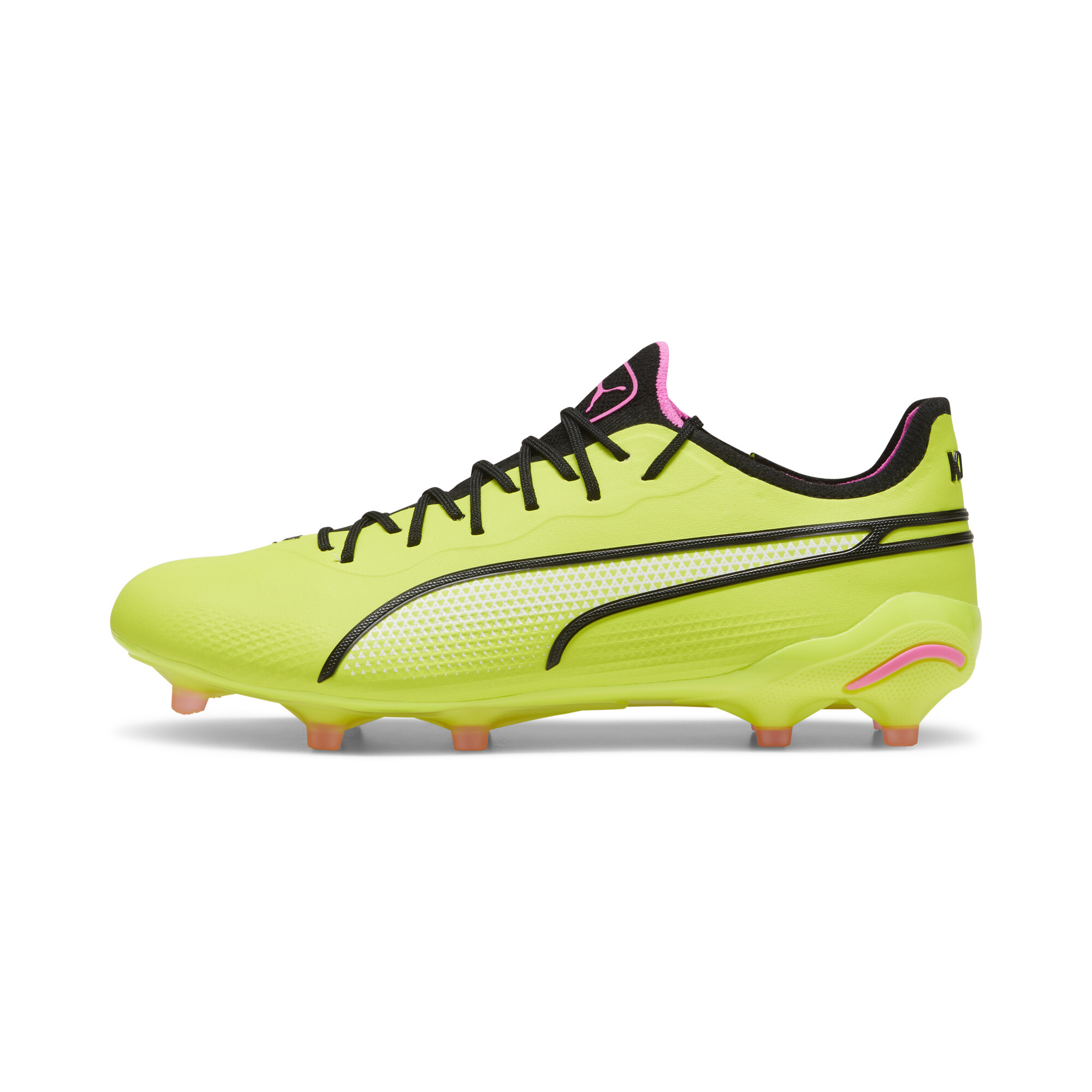 Zapatos de futbol clearance puma king chile zara