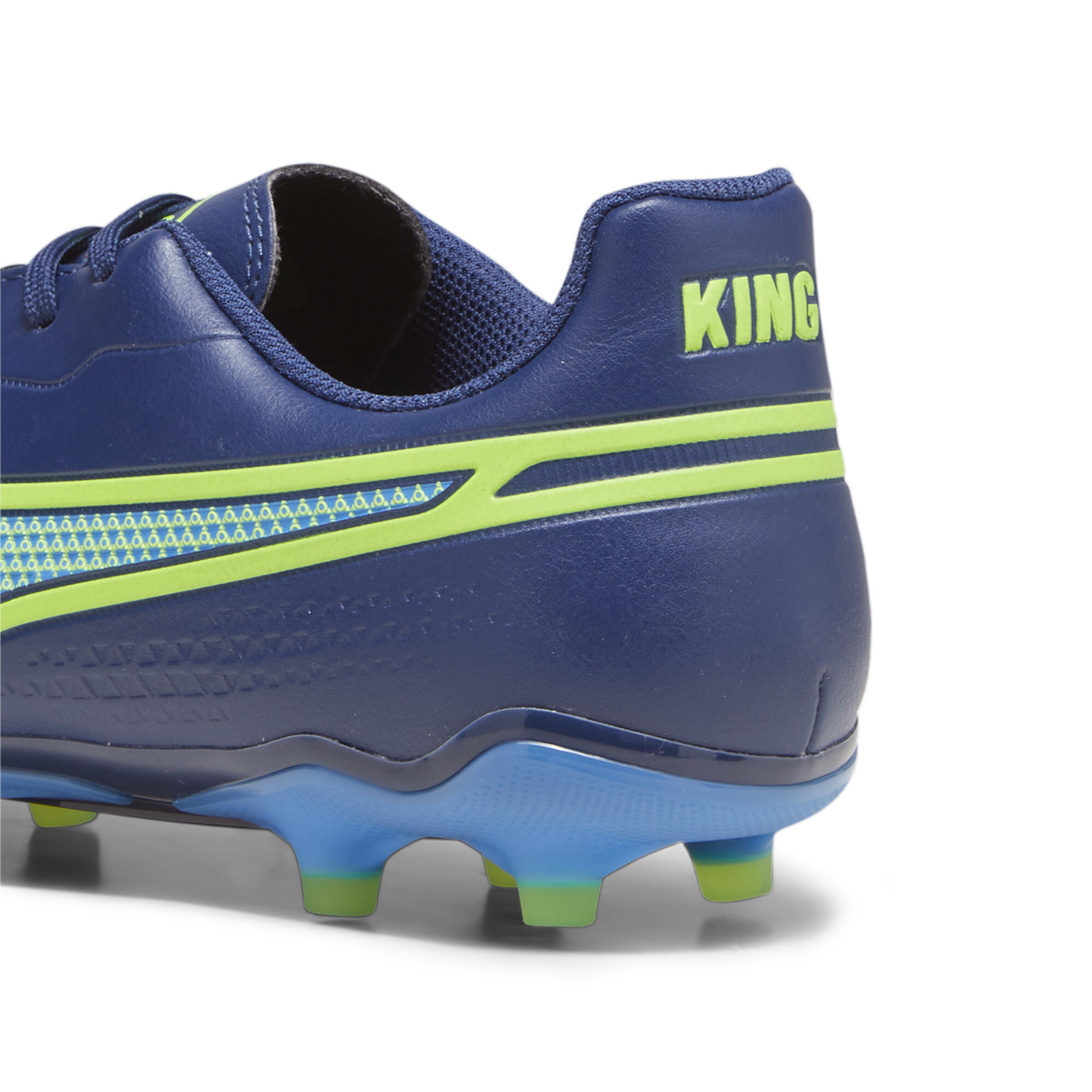 Men's PUMA KING MATCH FG/AG Football Boots In Blue, Size EU 41