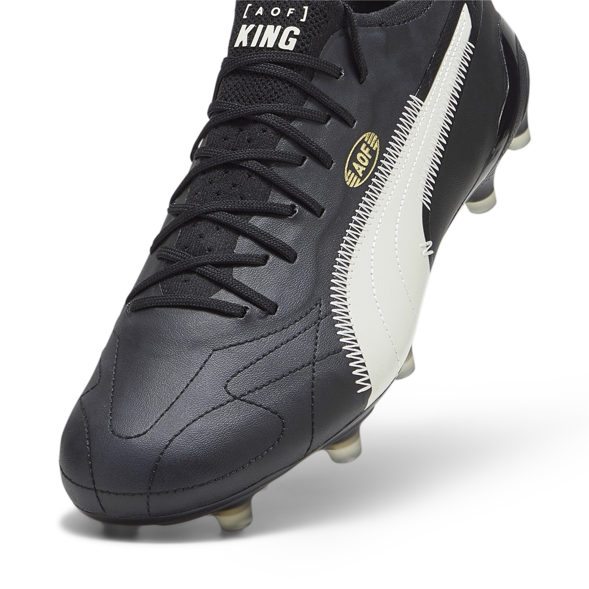 Men's PUMA KING ULTIMATE ART OF FOOTBALL FG/AG Football Boots In Black/Gold, Size EU 42