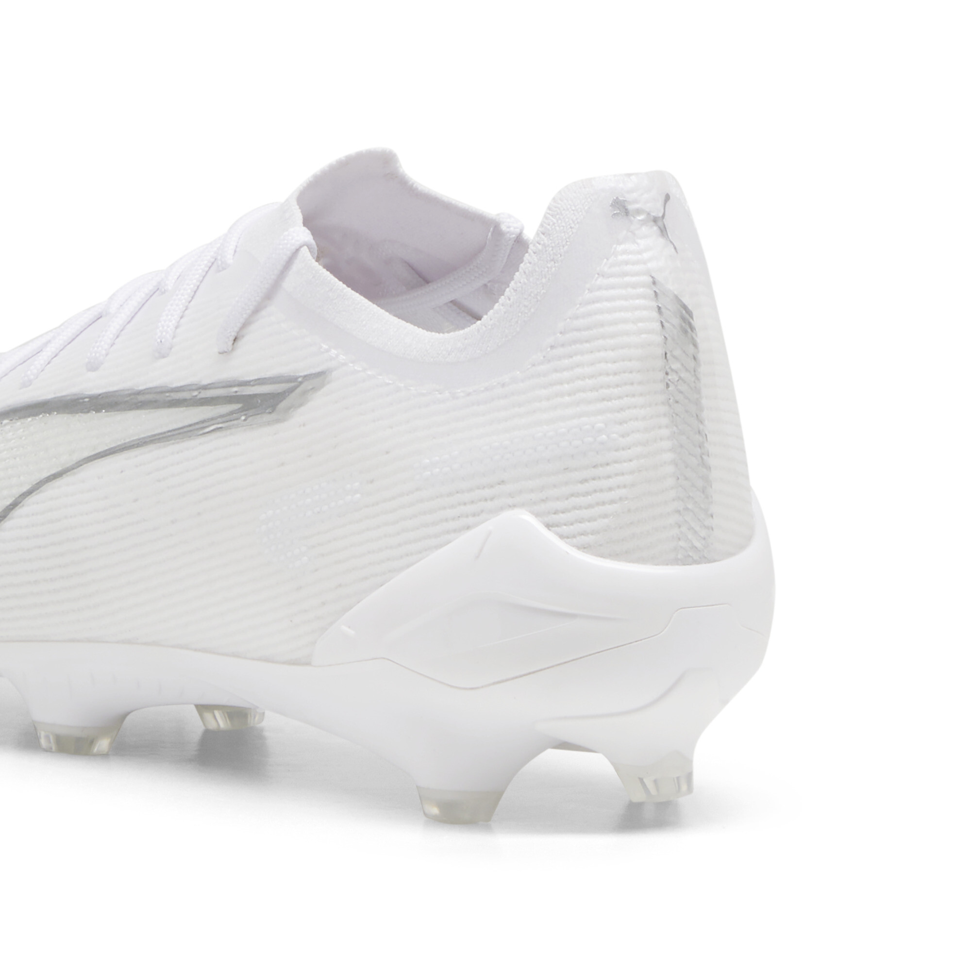 Puma ULTRA 5 ULTIMATE FG Football Boots, White, Size 44.5, Shoes