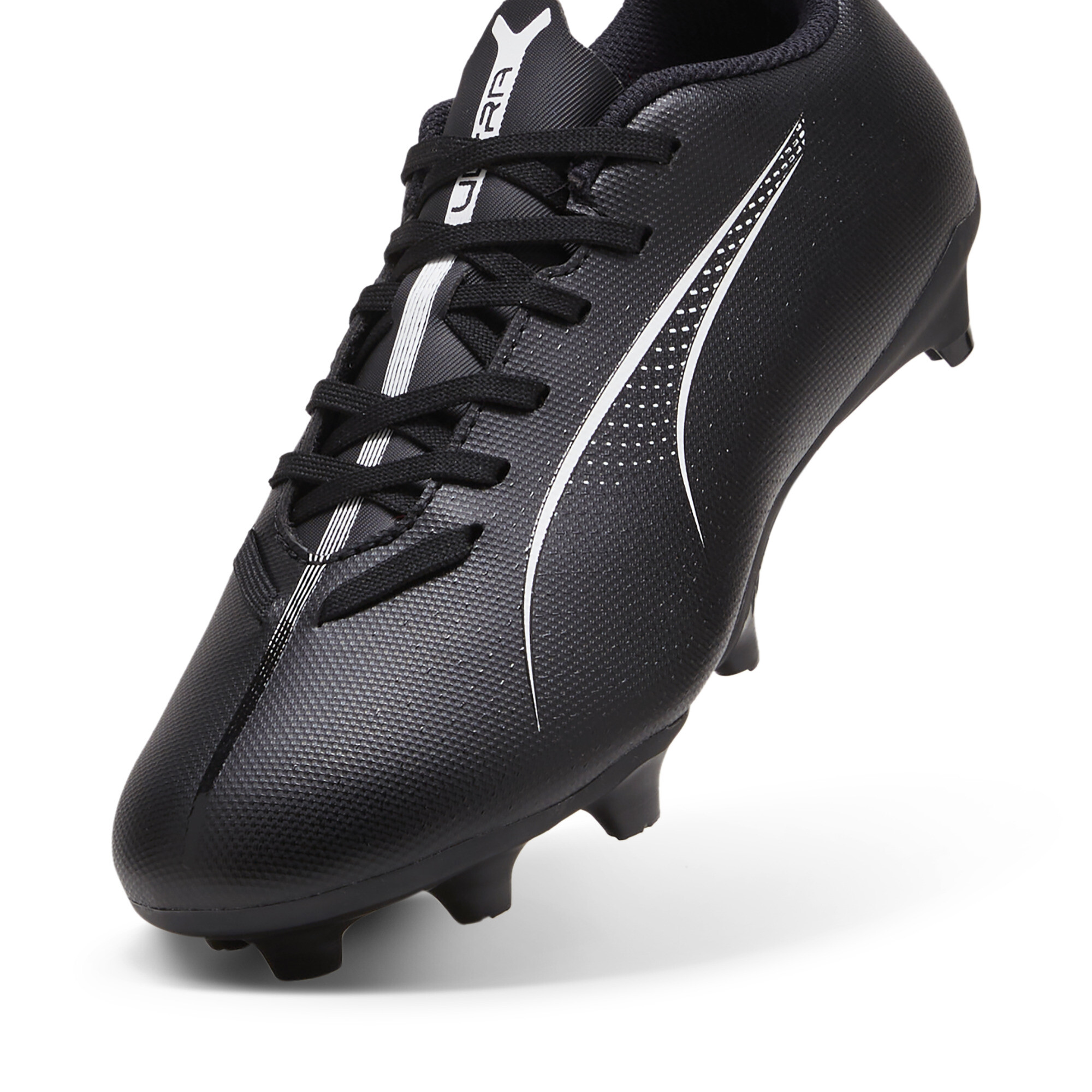 PUMA ULTRA 5 PLAY FG/AG Football Boots Youth In Black, Size EU 30