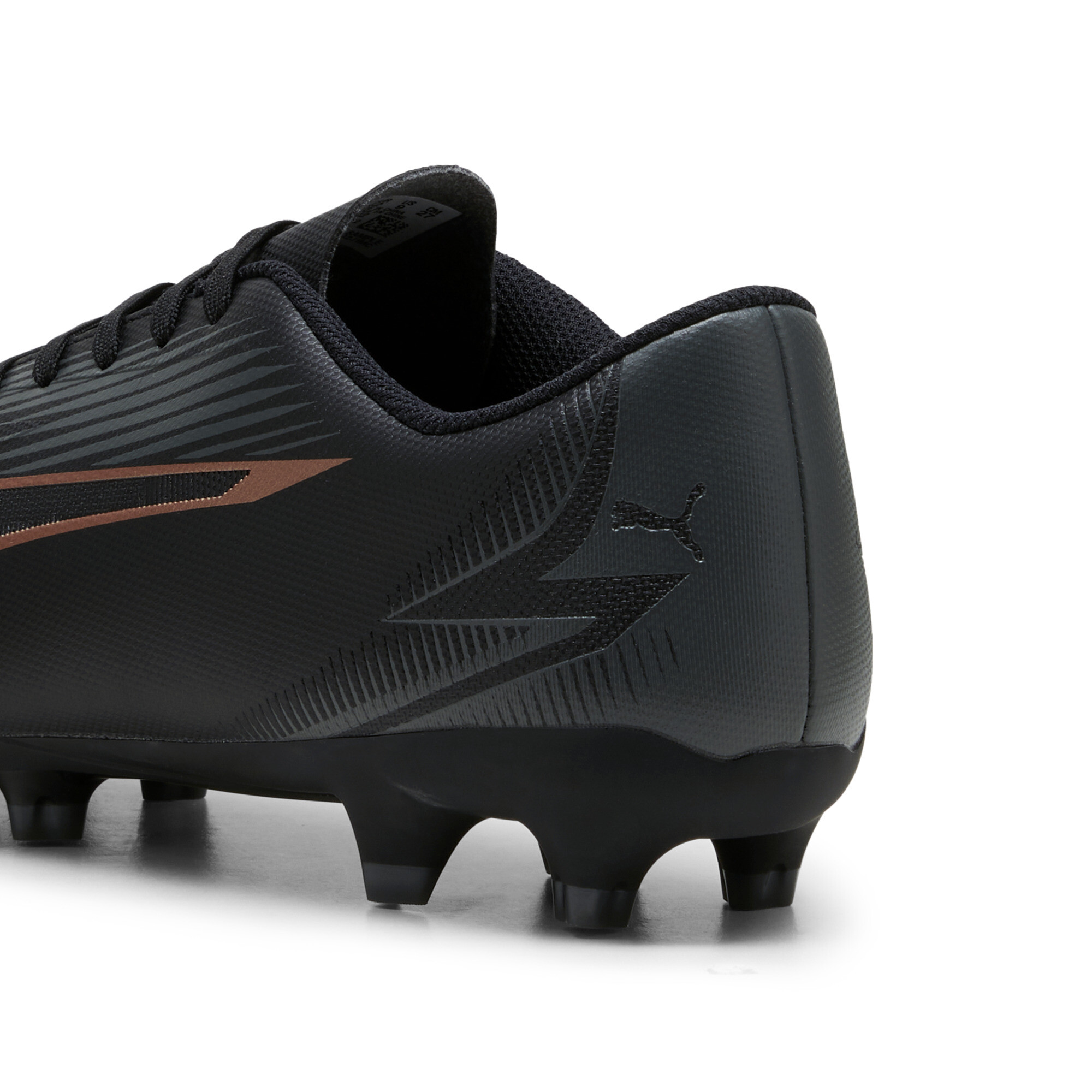 Men's PUMA ULTRA PLAY FG/AG Football Boots In Black, Size EU 43