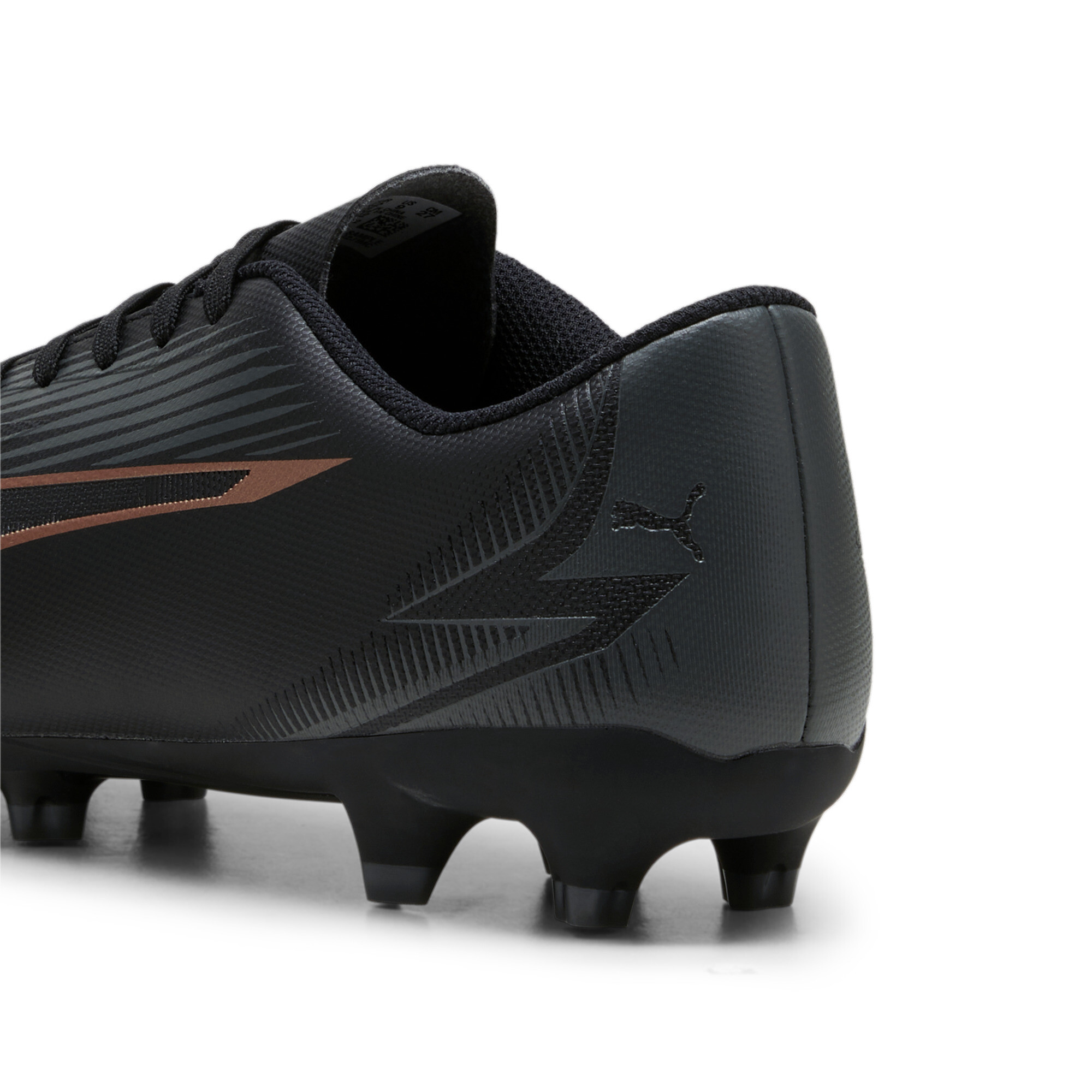 Men's PUMA ULTRA PLAY FG/AG Football Boots In Black, Size EU 41