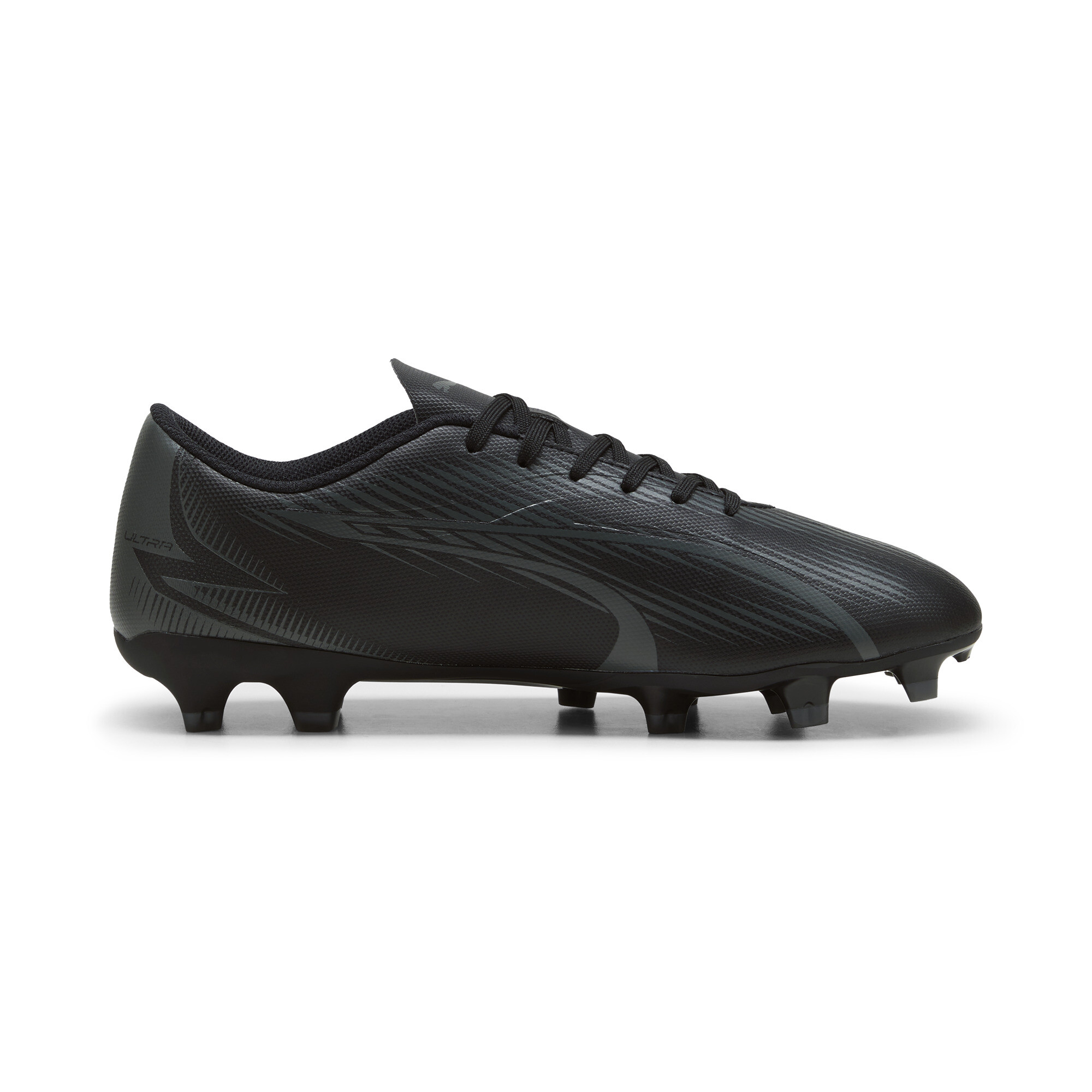 Men's PUMA ULTRA PLAY FG/AG Football Boots In Black, Size EU 41