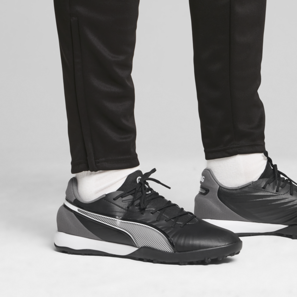 Tacos de futbol KING MATCH TT, PUMA Black-PUMA White-Cool Dark Gray, large-MEX