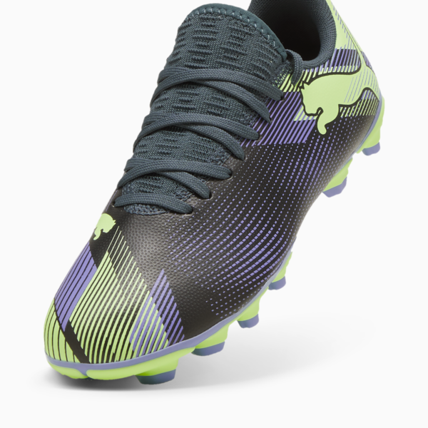 Tacos de fútbol FUTURE 7 PLAY FG/AG juvenil, Gray Skies-Elektro Purple-Fizzy Apple-PUMA White, large-MEX