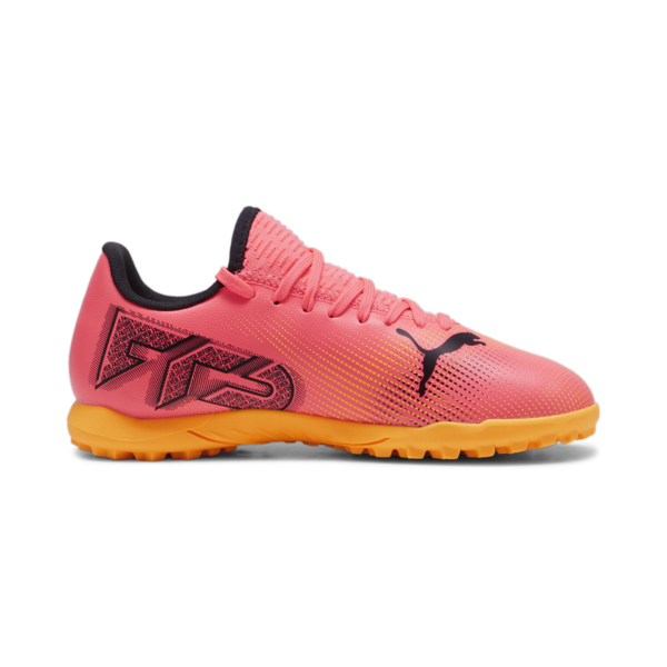 Botines de fútbol juveniles FUTURE 7 PLAY TT, Sunset Glow-PUMA Black-Sun Stream, large-ARG