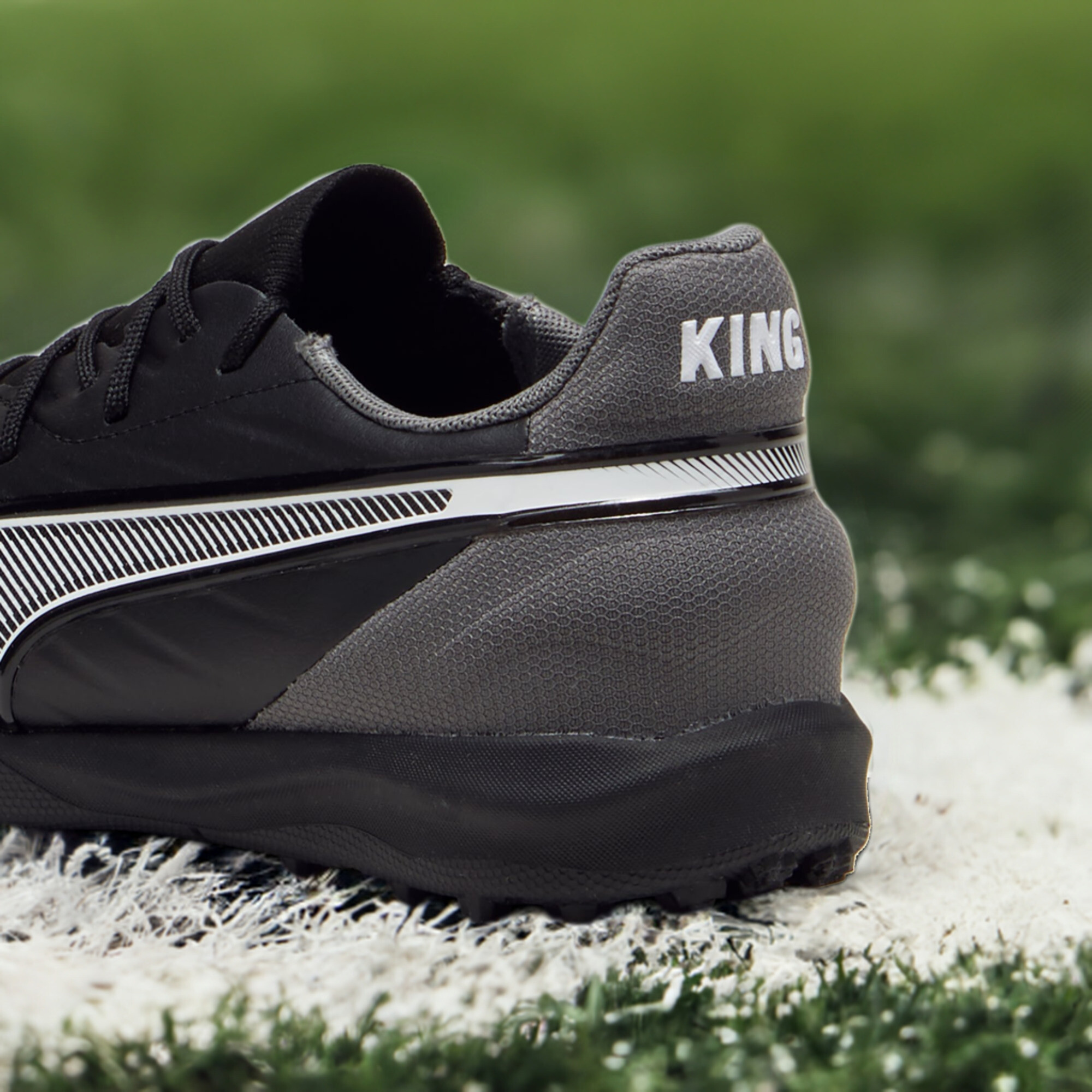 PUMA KING MATCH TT voetbalschoenen, Zwart/Grijs/Wit, Maat 30 thumbnail 5