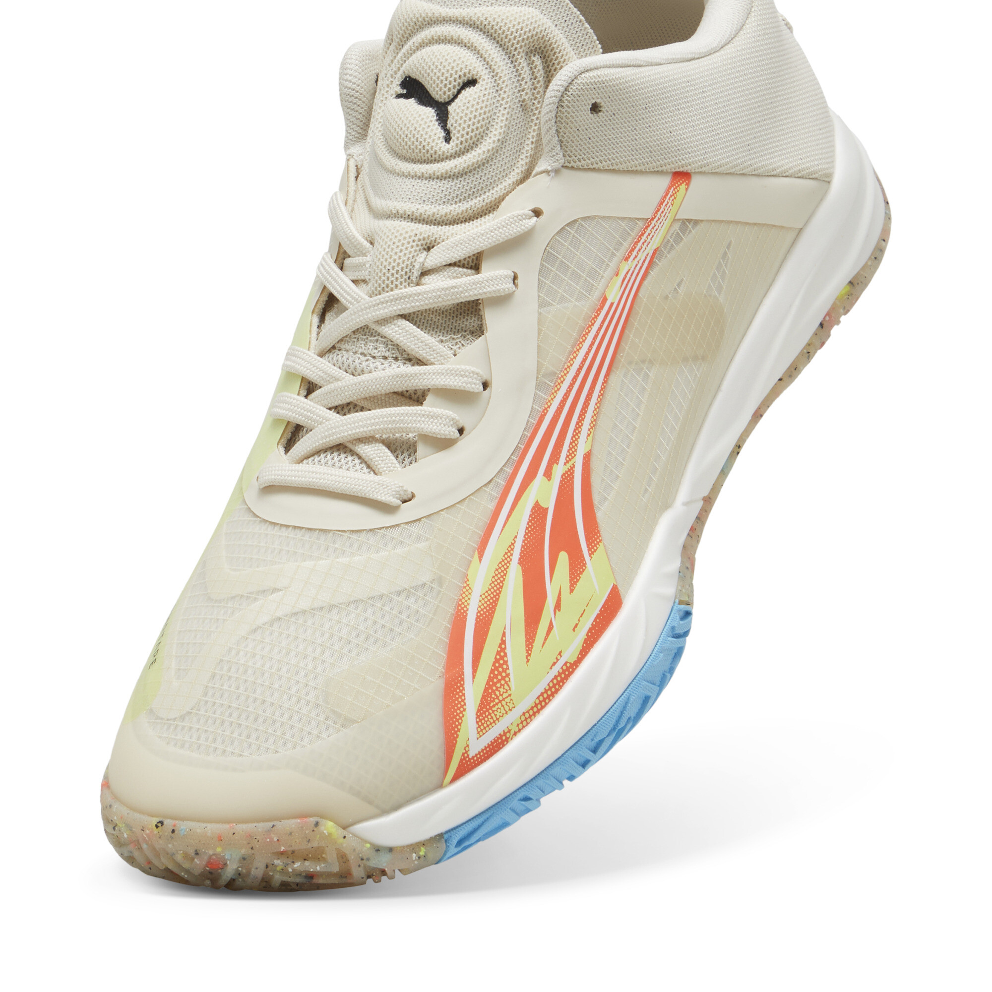 PUMA Accelerate NITROâ¢ SQD FOREVER.BETTER handbalschoenen, Alpine Snow-Neon Sun