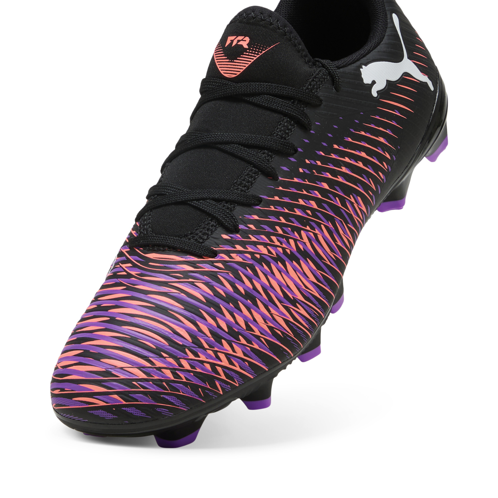 FUTURE 8 PLAY FG/AG voetbalschoenen, Zwart/Rood/Wit, Maat 38 | PUMA