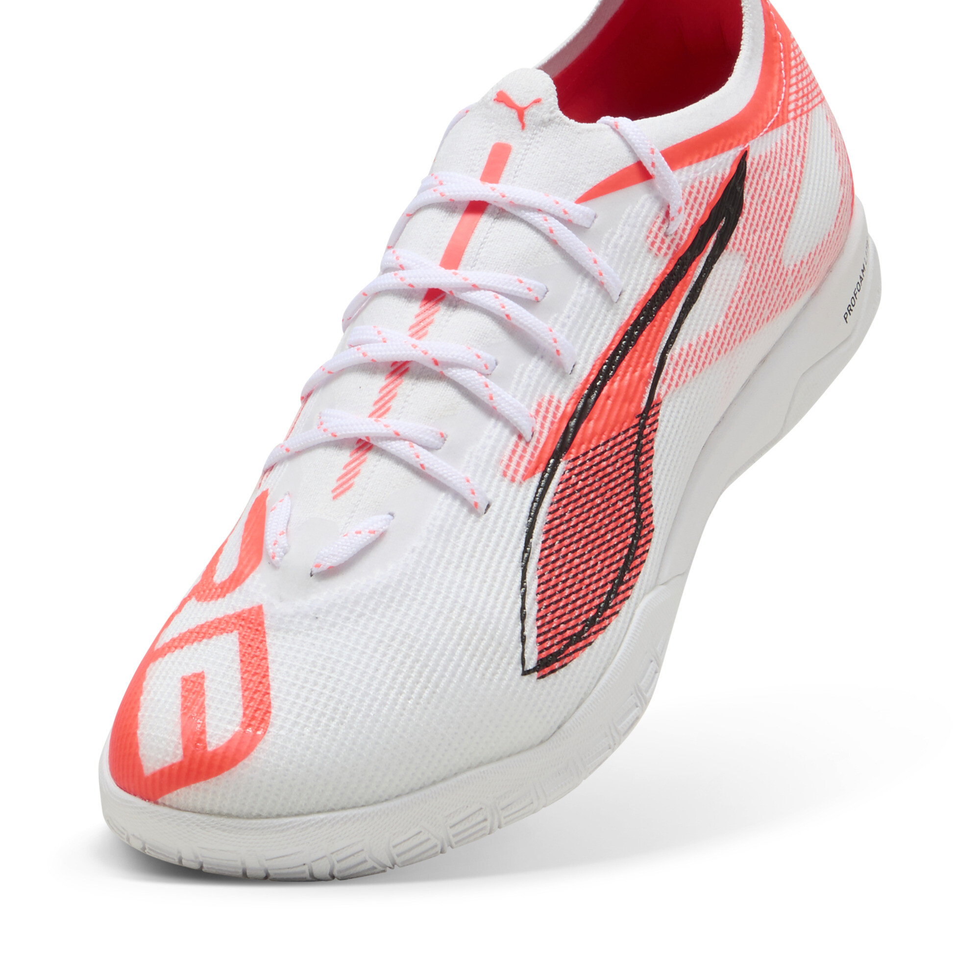 ULTRA 5 PRO COURT voetbalschoenen, Zwart/Rood/Wit, Maat 41 | PUMA