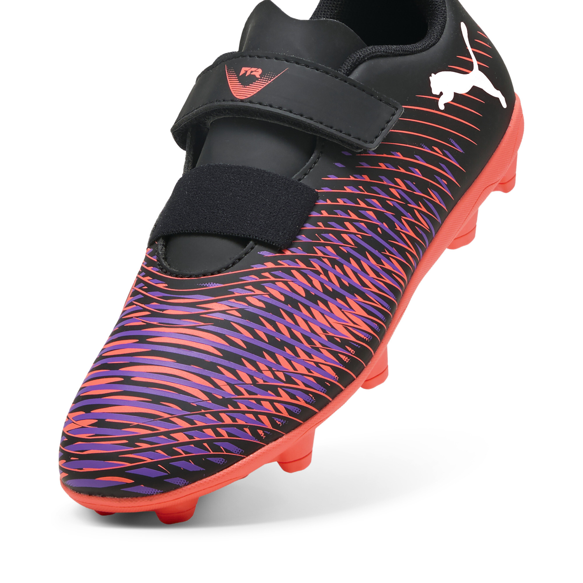 FUTURE 8 PLAY V FG/AG RB voetbalschoenen, Zwart/Rood/Wit, Maat 34,5 | PUMA