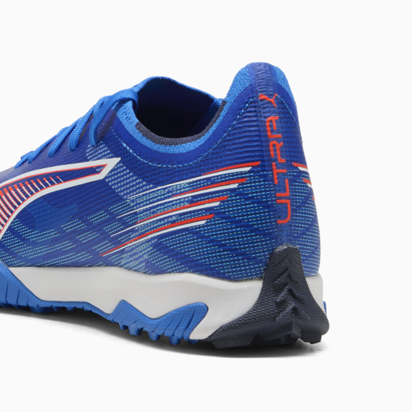 Tacos de fútbol ULTRA 6 MATCH TT, Ultra Blue-PUMA White-Glowing Red, large-MEX