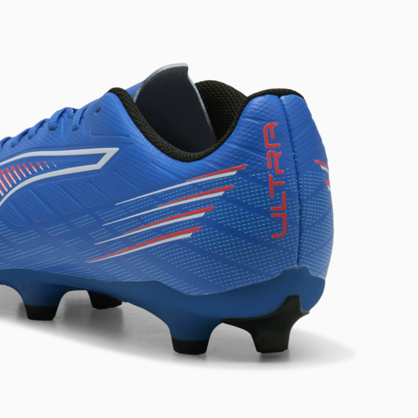Tacos de fútbol ULTRA 6 PLAY FG/AG para mujer, Ultra Blue-PUMA White-Glowing Red, large-MEX