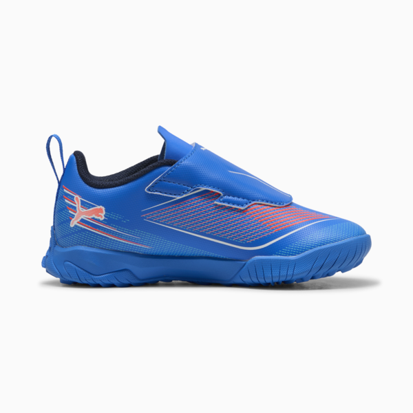 Tacos de fútbol ULTRA 6 PLAY TT para niños, Ultra Blue-PUMA White-Glowing Red, large-MEX