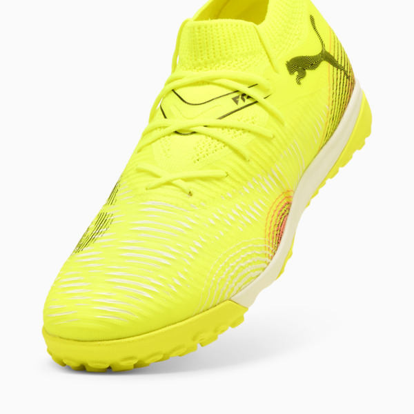 Botines de fútbol FUTURE 8 MATCH TT para mujer, Yellow Alert-PUMA Black-Sun Struck, large-ARG