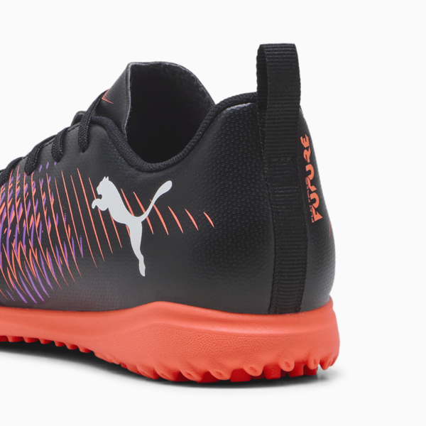 Botines de fútbol FUTURE 8 PLAY TT juvenil, PUMA Black-PUMA White-Glowing Red, large-ARG