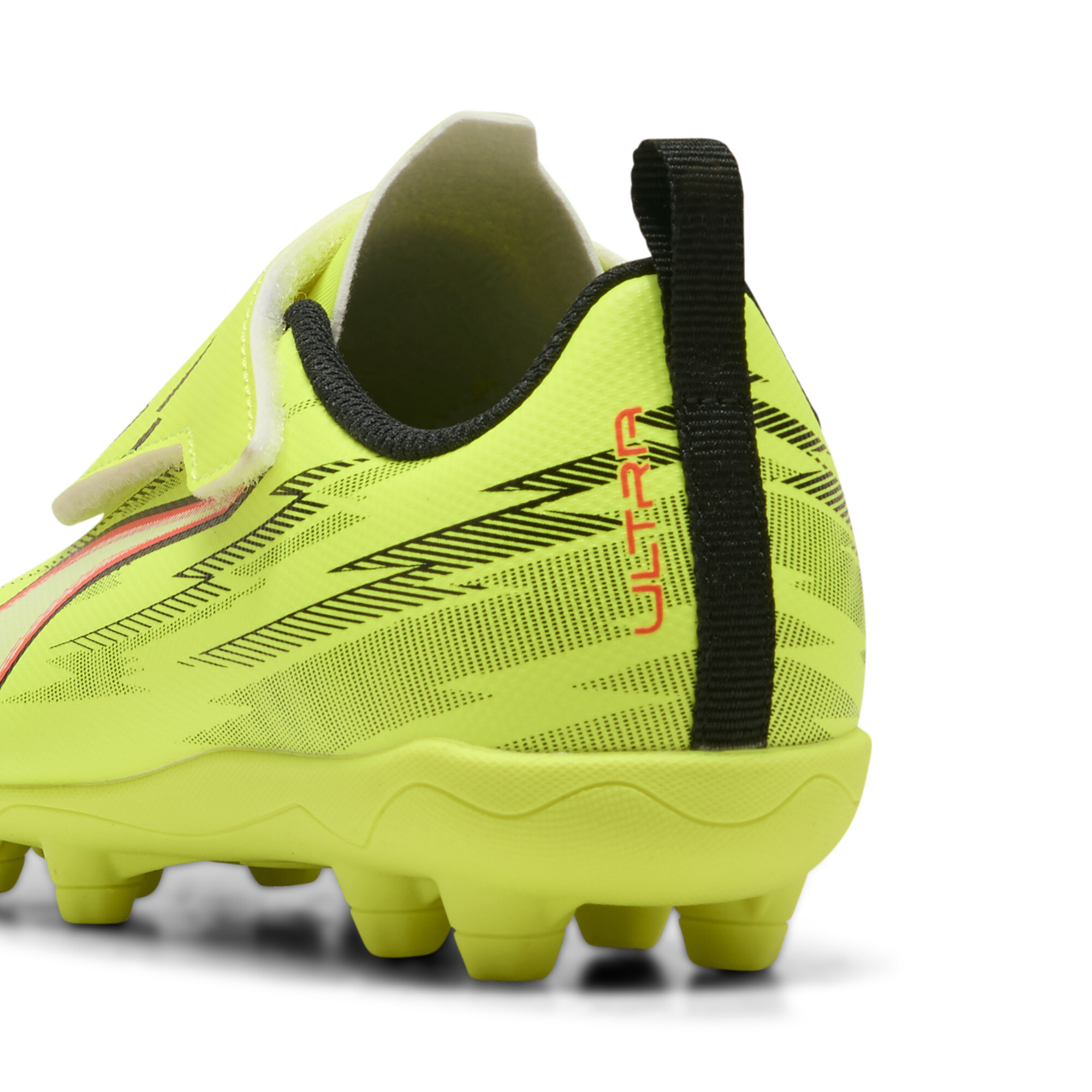 PUMA ULTRA 6 PLAY FG/AG voetbalschoenen, Zwart/Rood/Geel, Maat 31 thumbnail 5